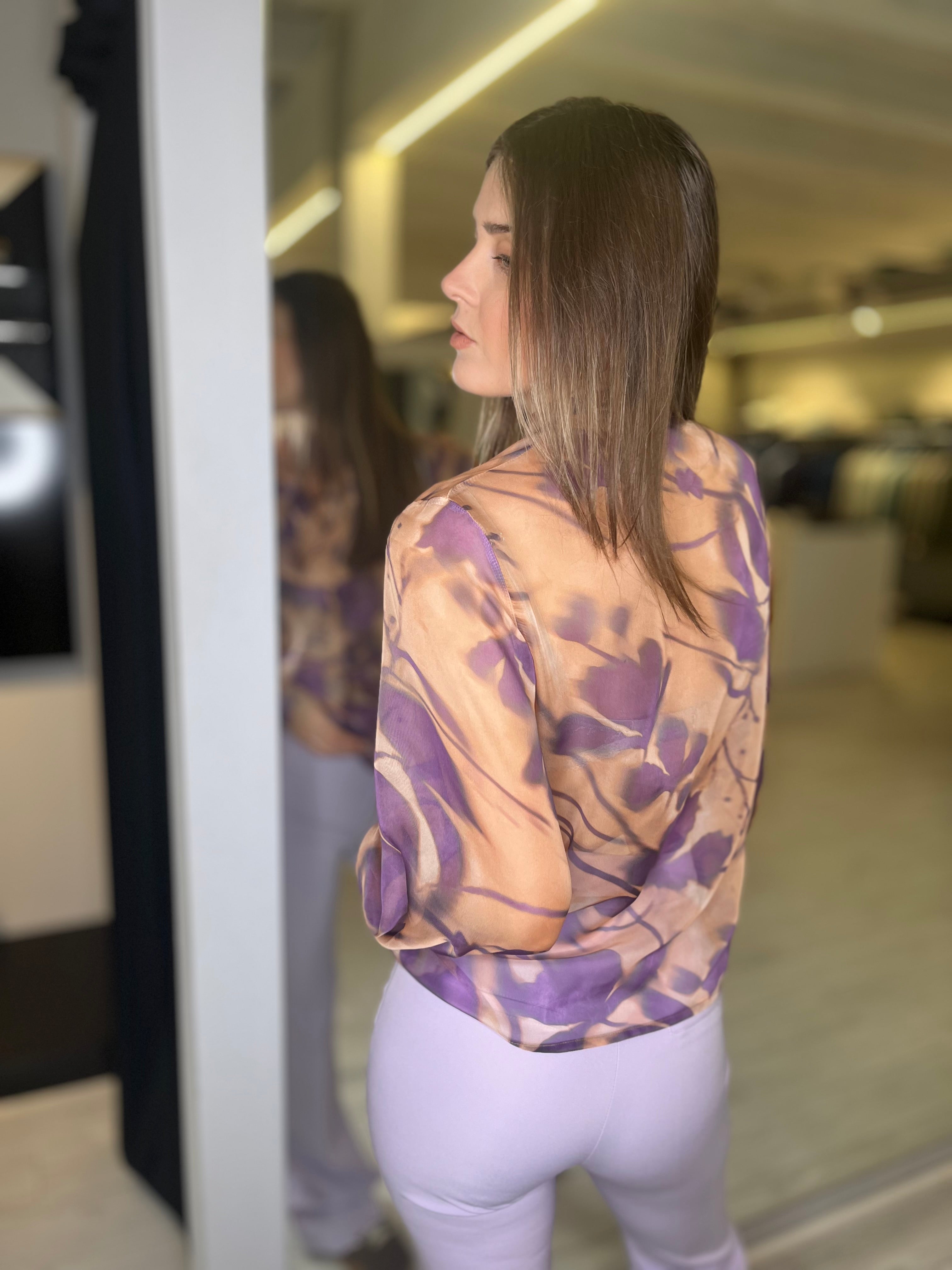 Blusa fantasia con fusciacca