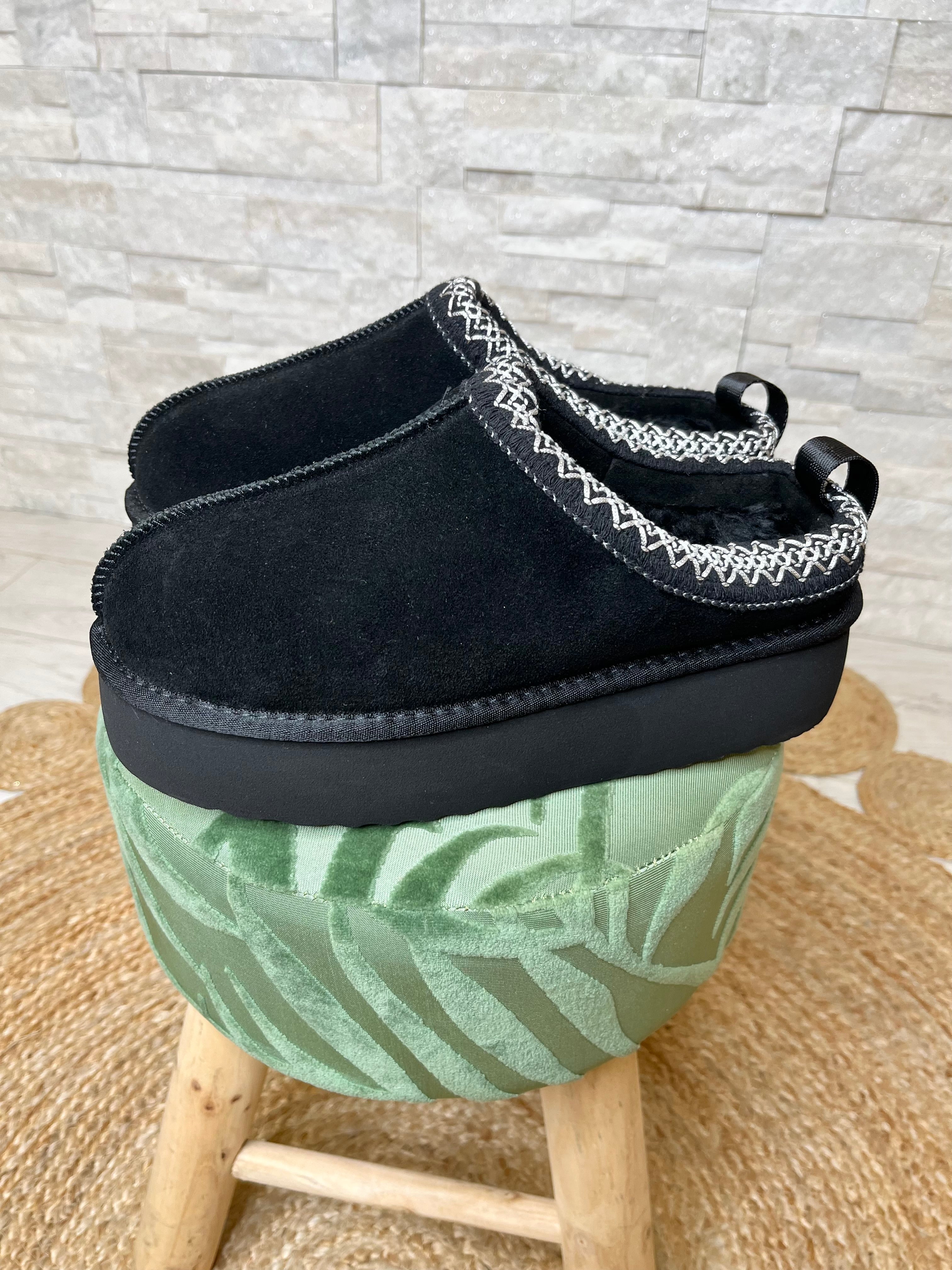 Sabot in suede ricamato platform nero