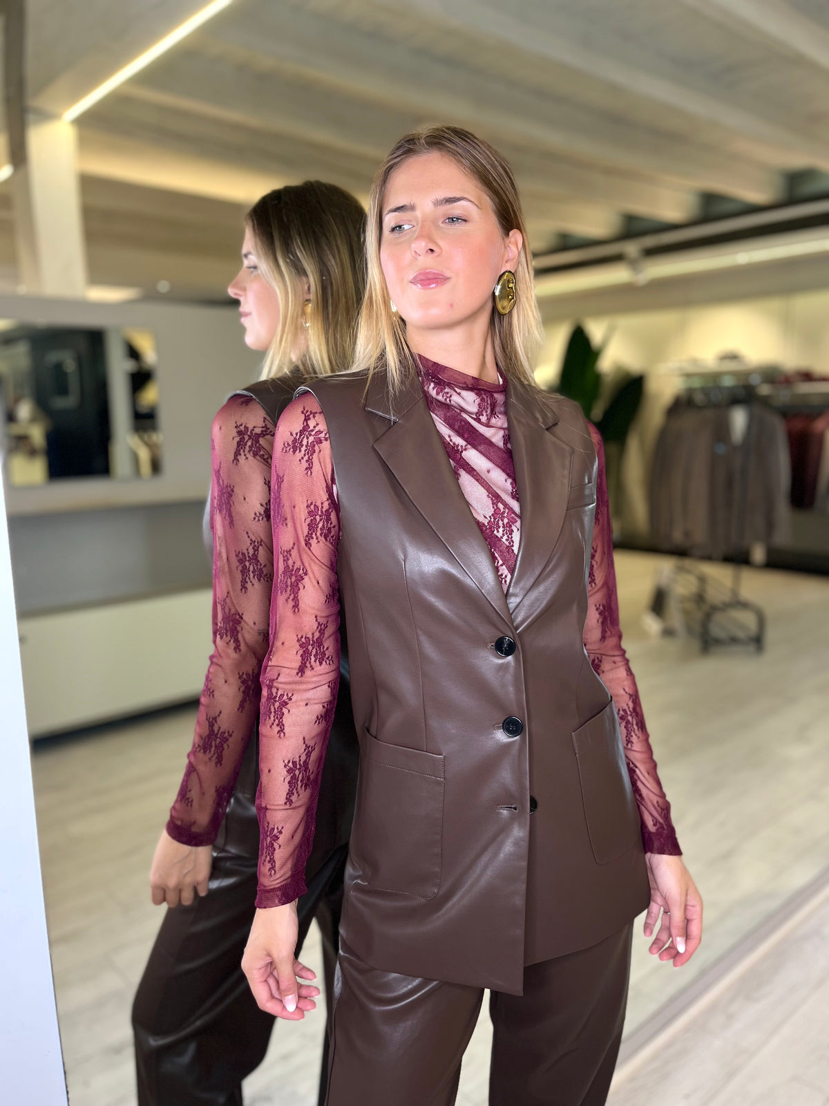 Set ecopelle gilet e pantalone
