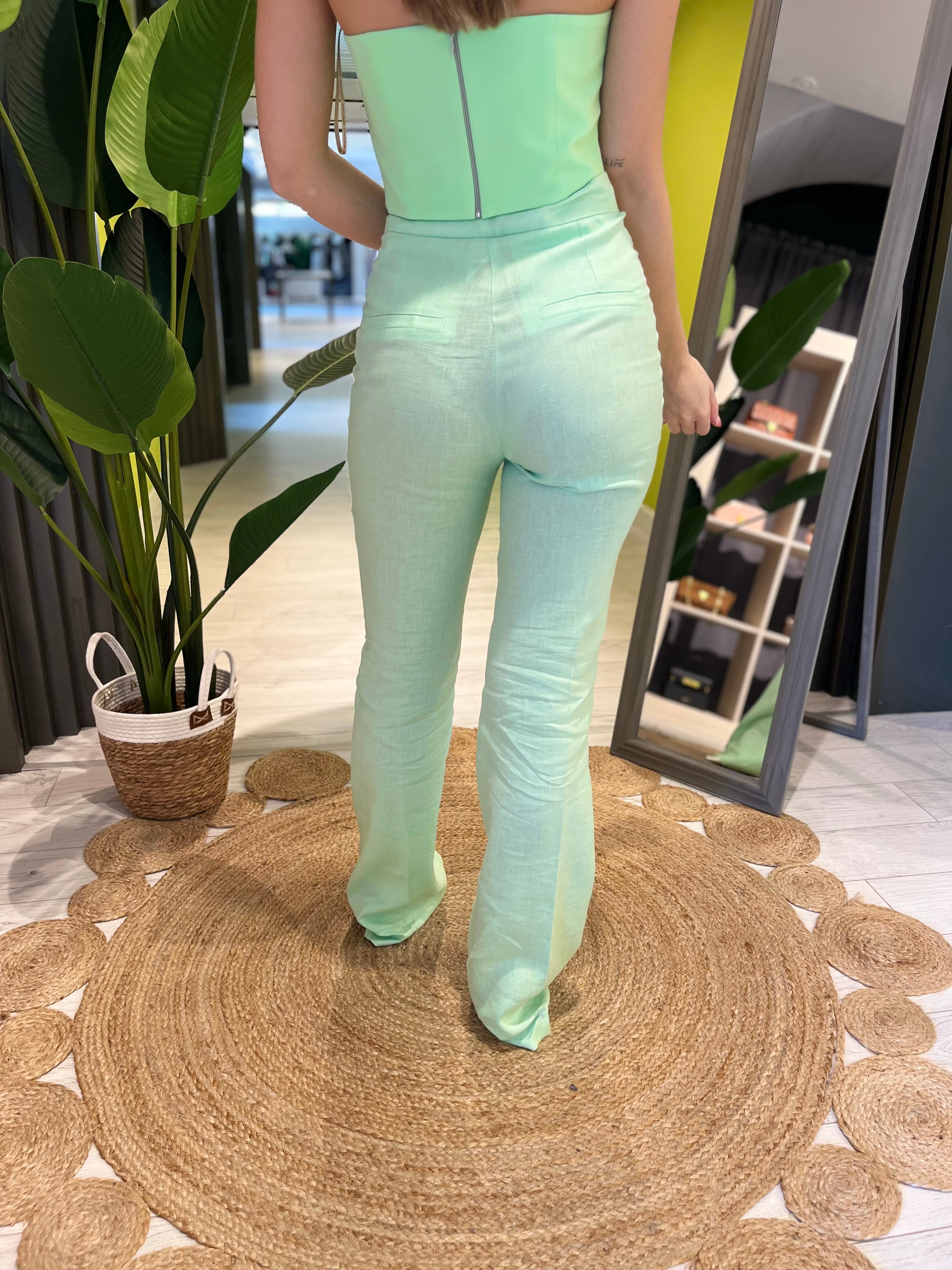 Tailleur in lino menta