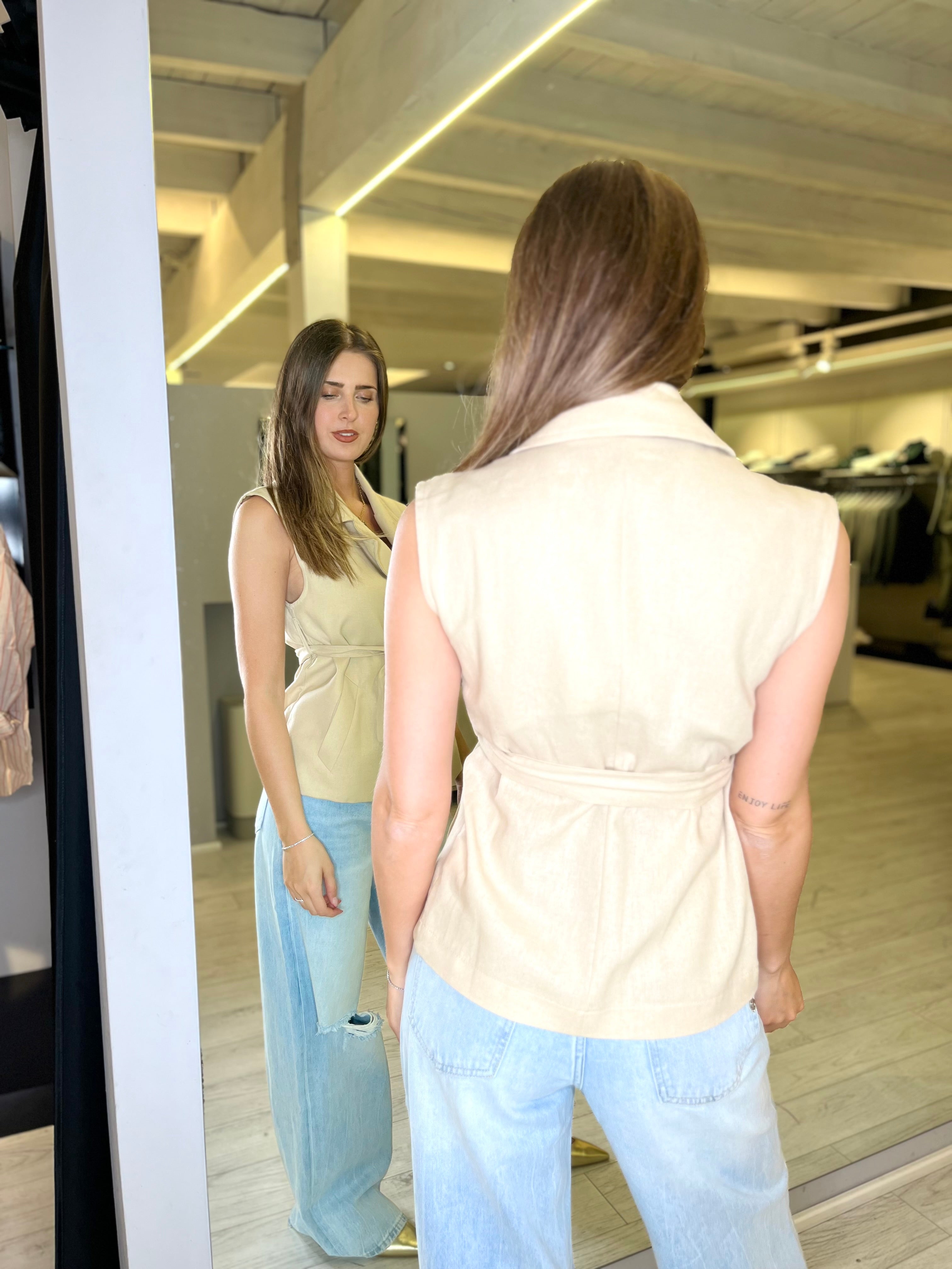 Gilet con fusciacca beige