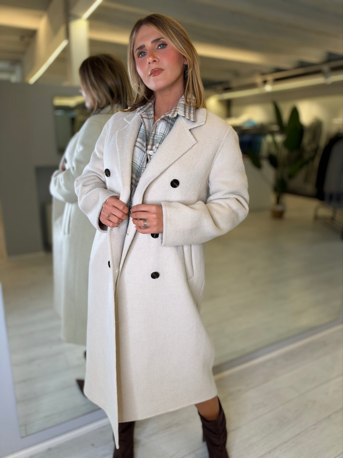 Cappotto avorio doppiopetto misto lana