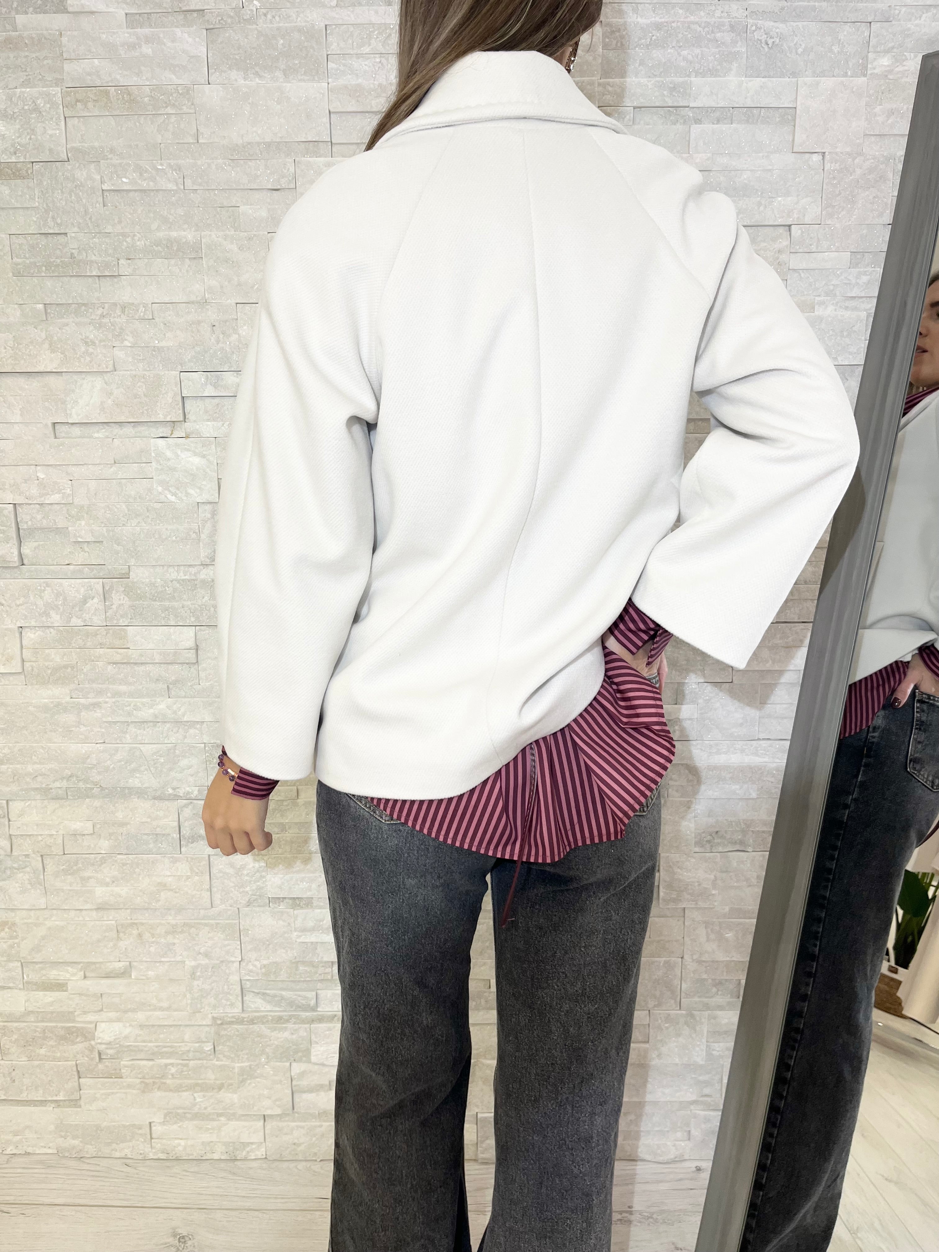 Cappotto corto doppiopetto