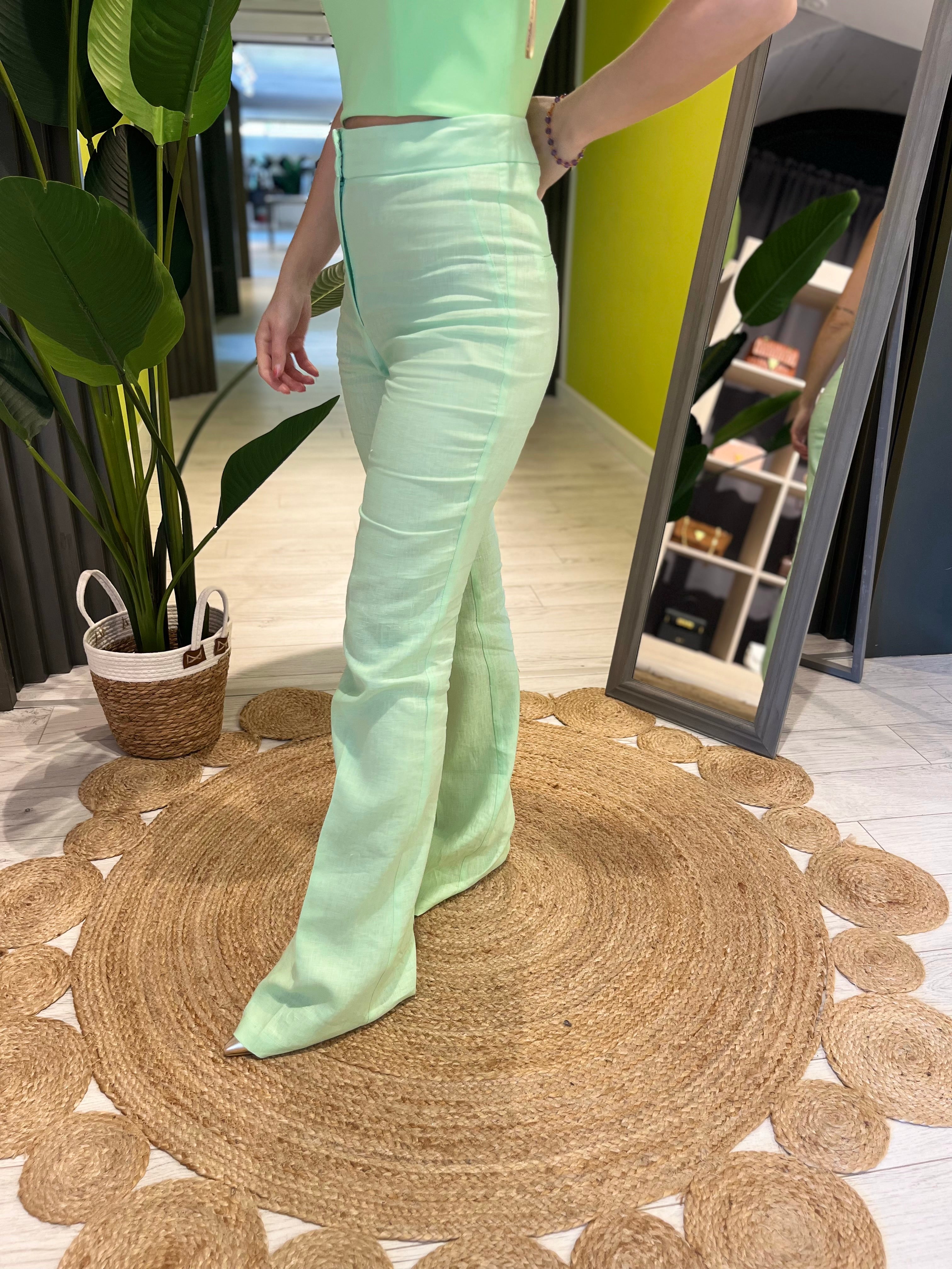 Tailleur in lino menta
