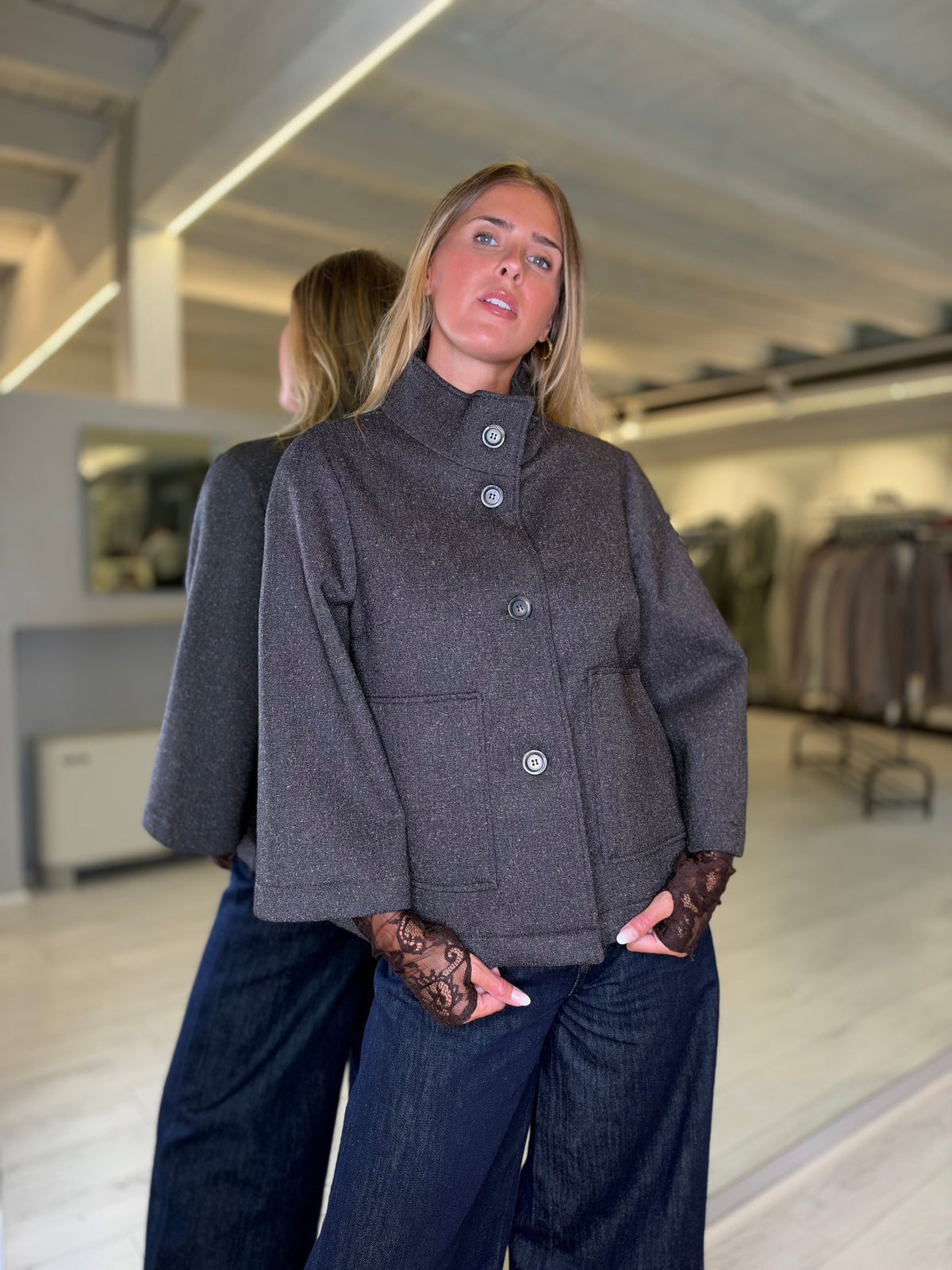 Cappotto corto moro microfantasia