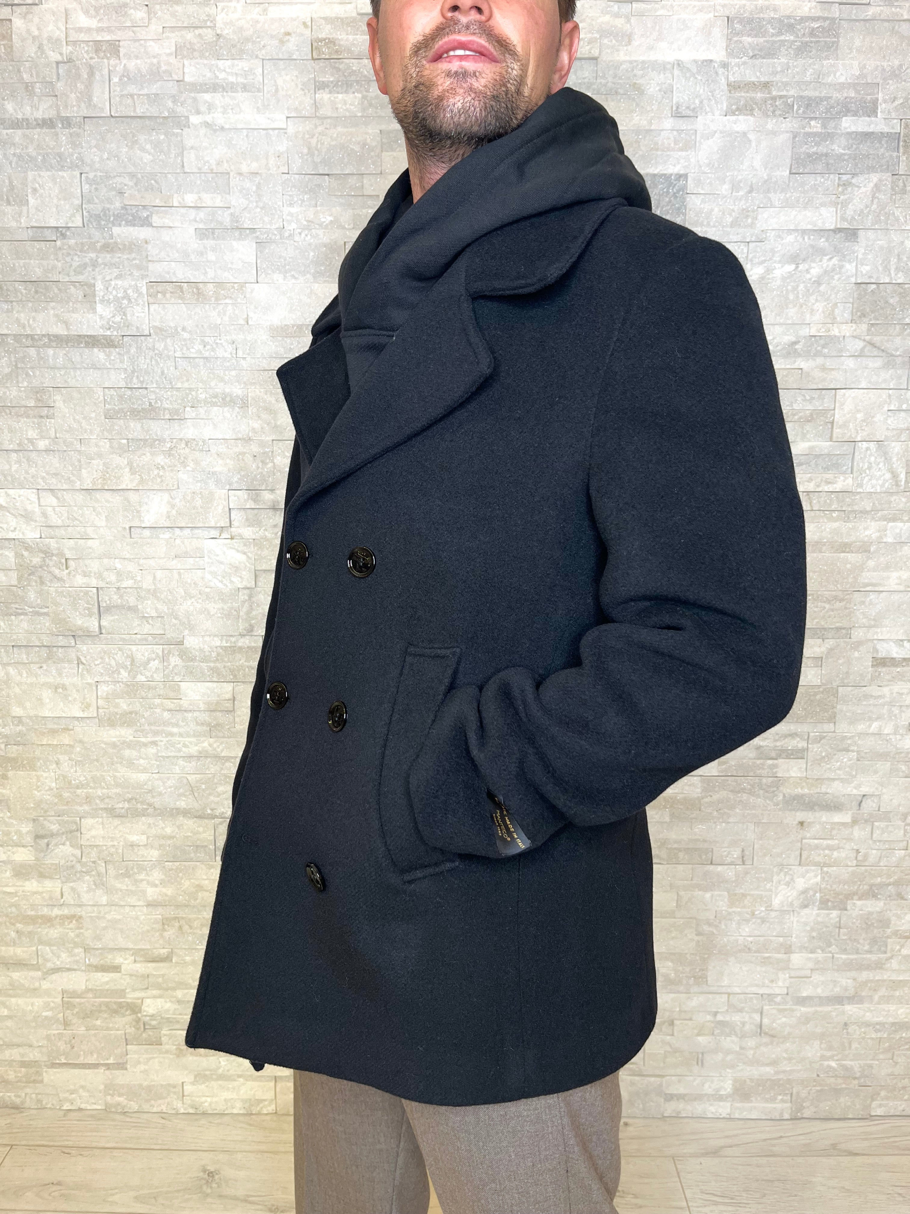 Cappotto doppiopetto nero