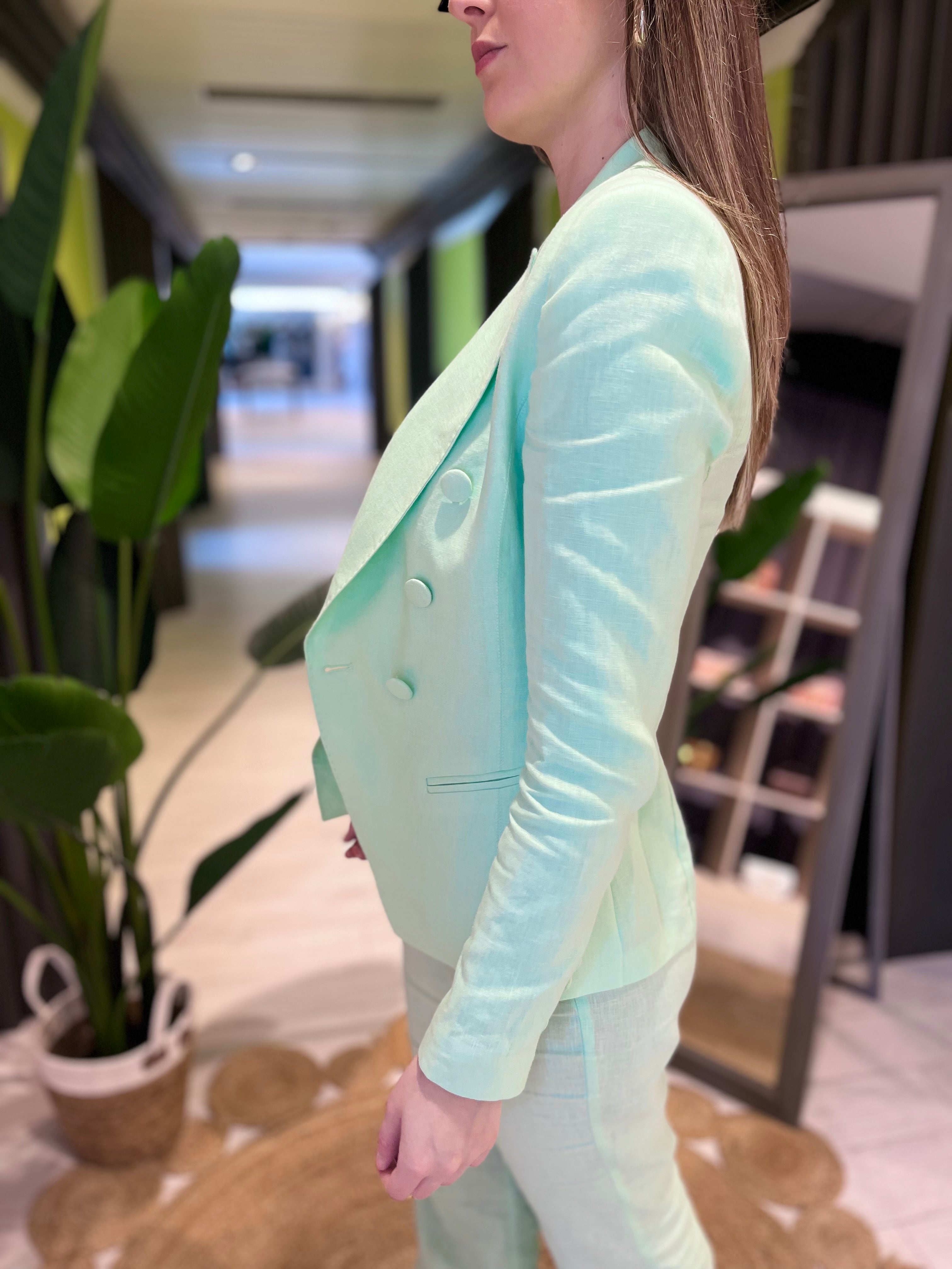 Tailleur in lino menta