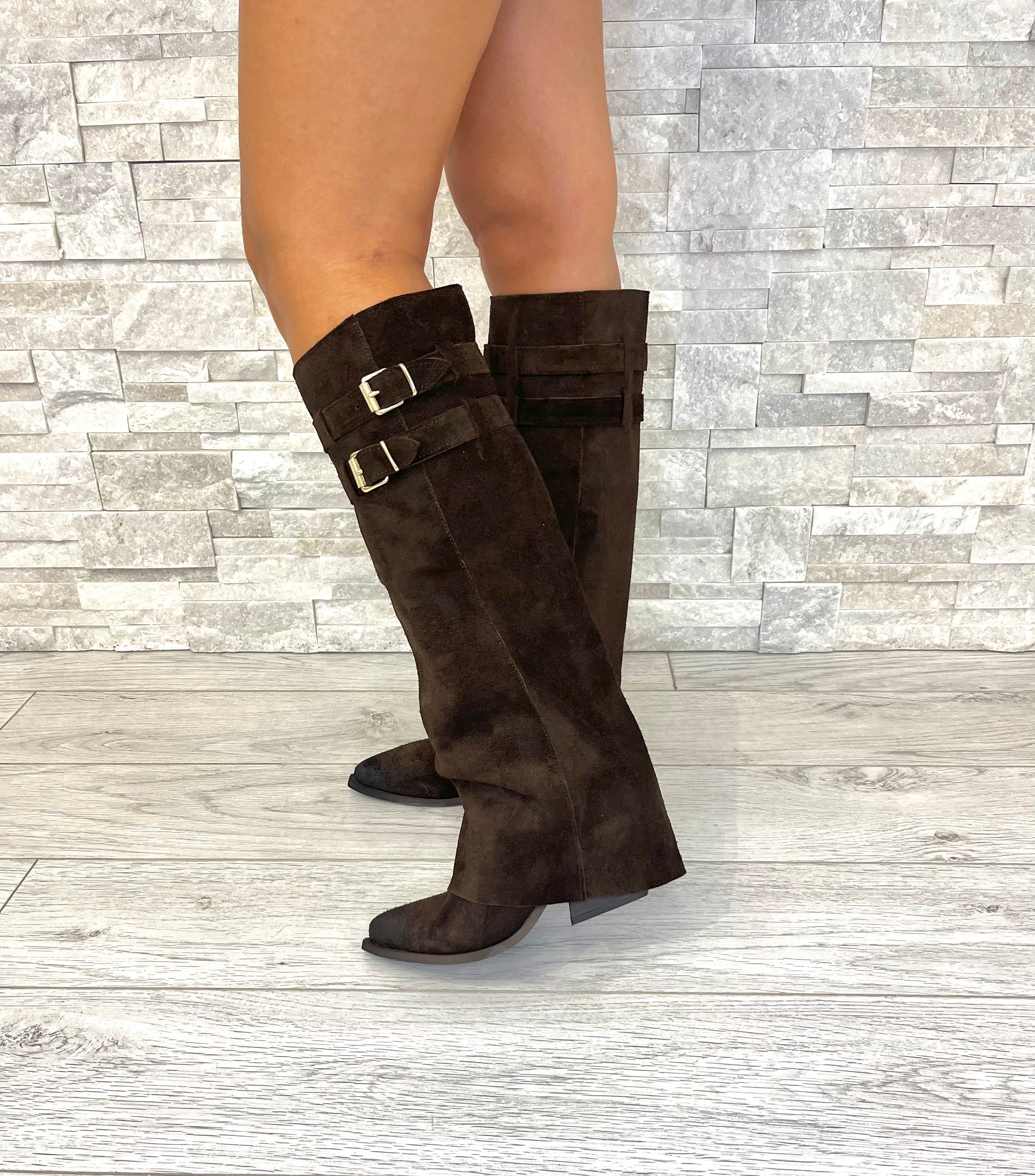 Stivale in crosta testa di moro