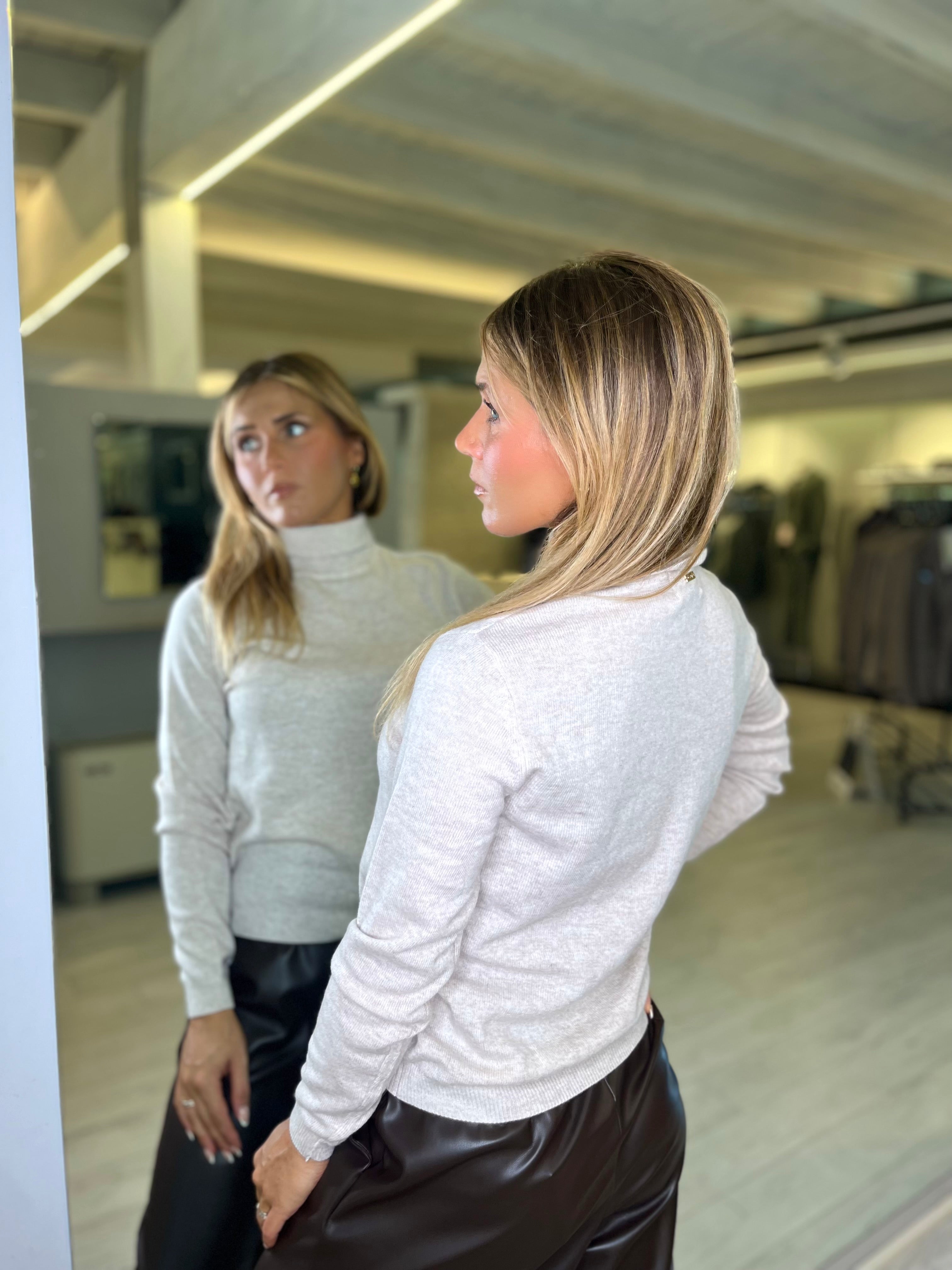 Dolcevita basico beige