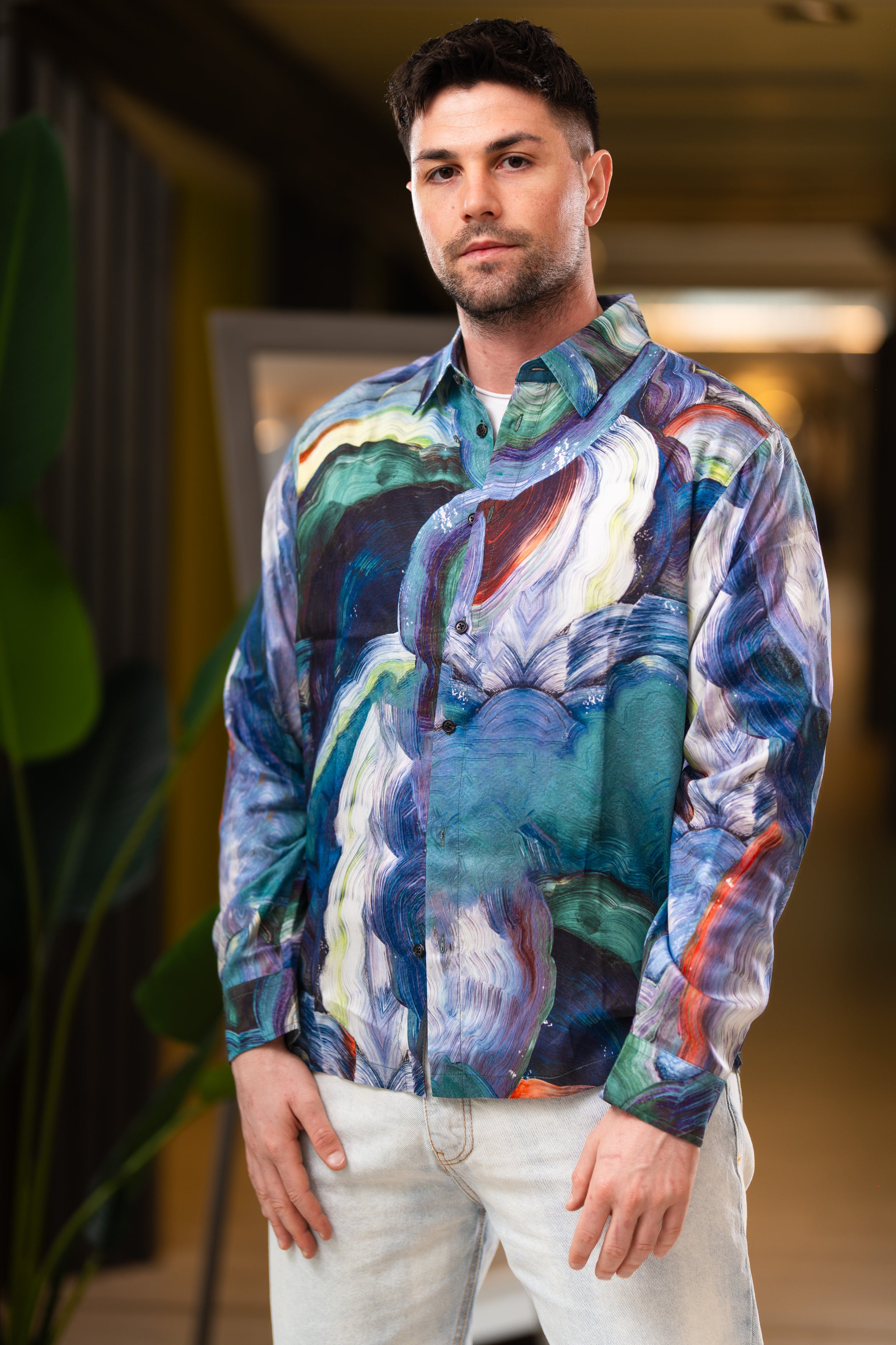 Camicia con stampa astratta