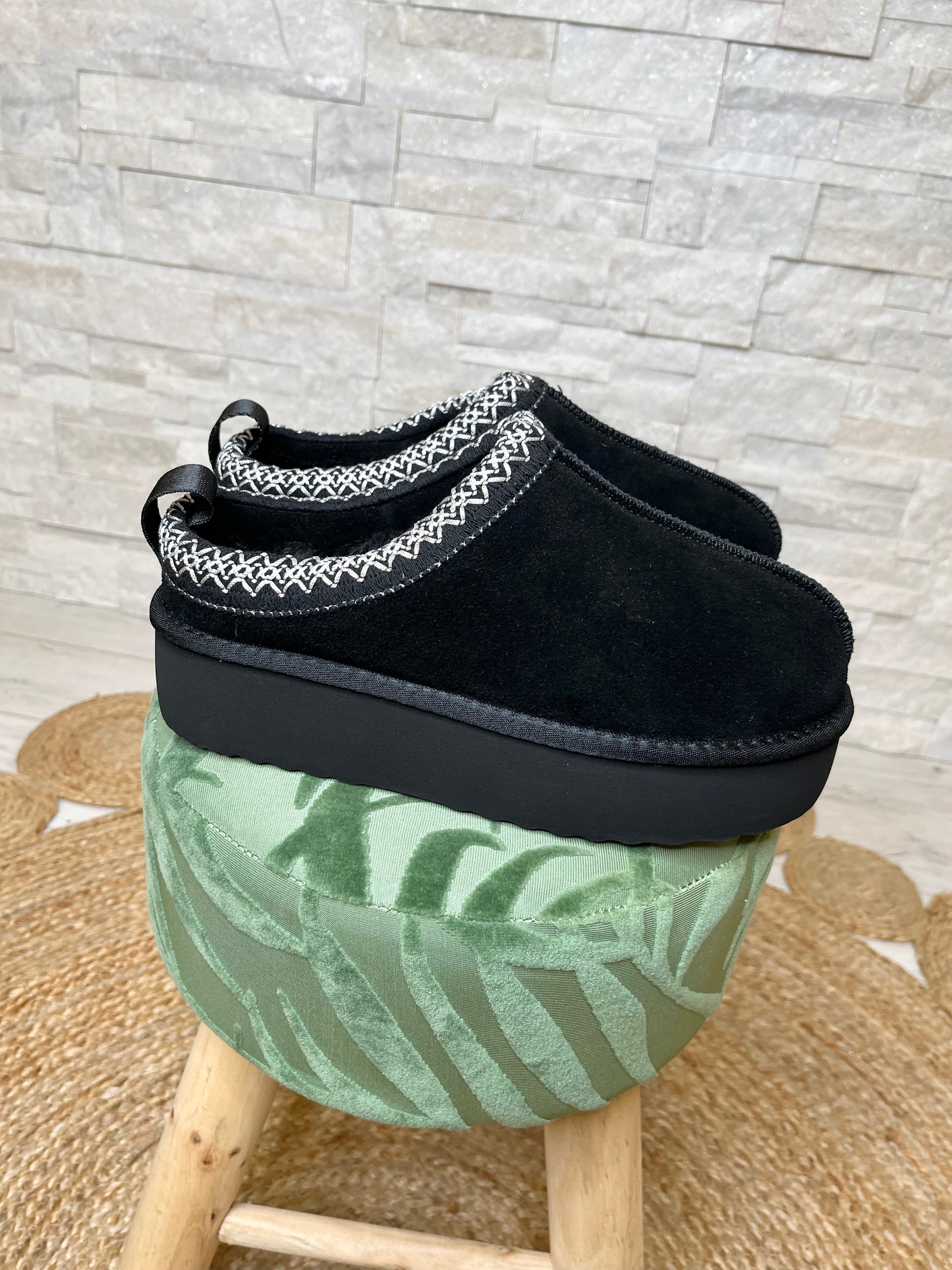 Sabot in suede ricamato platform nero