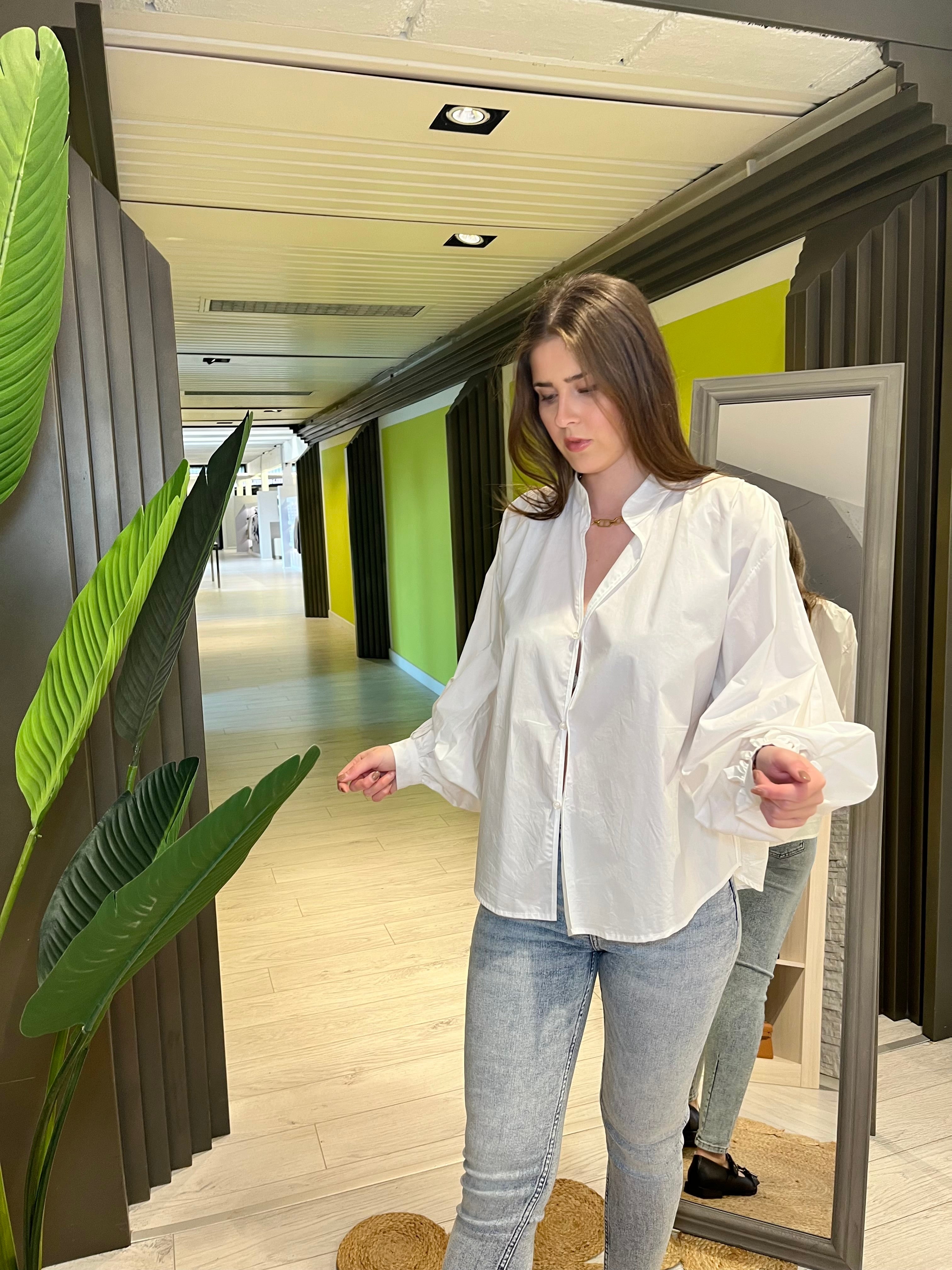 Camicia in cotone over bianca