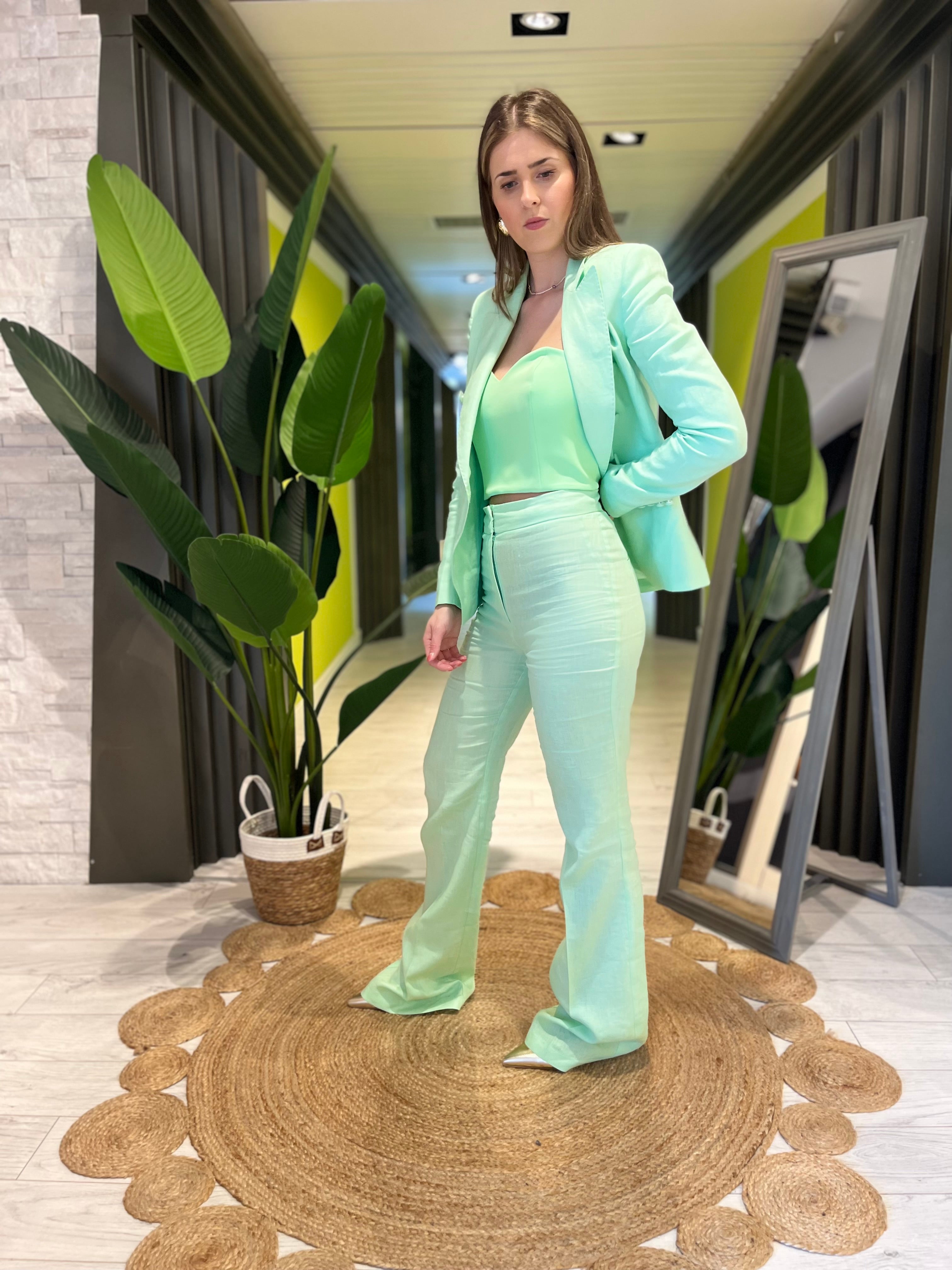 Tailleur in lino menta