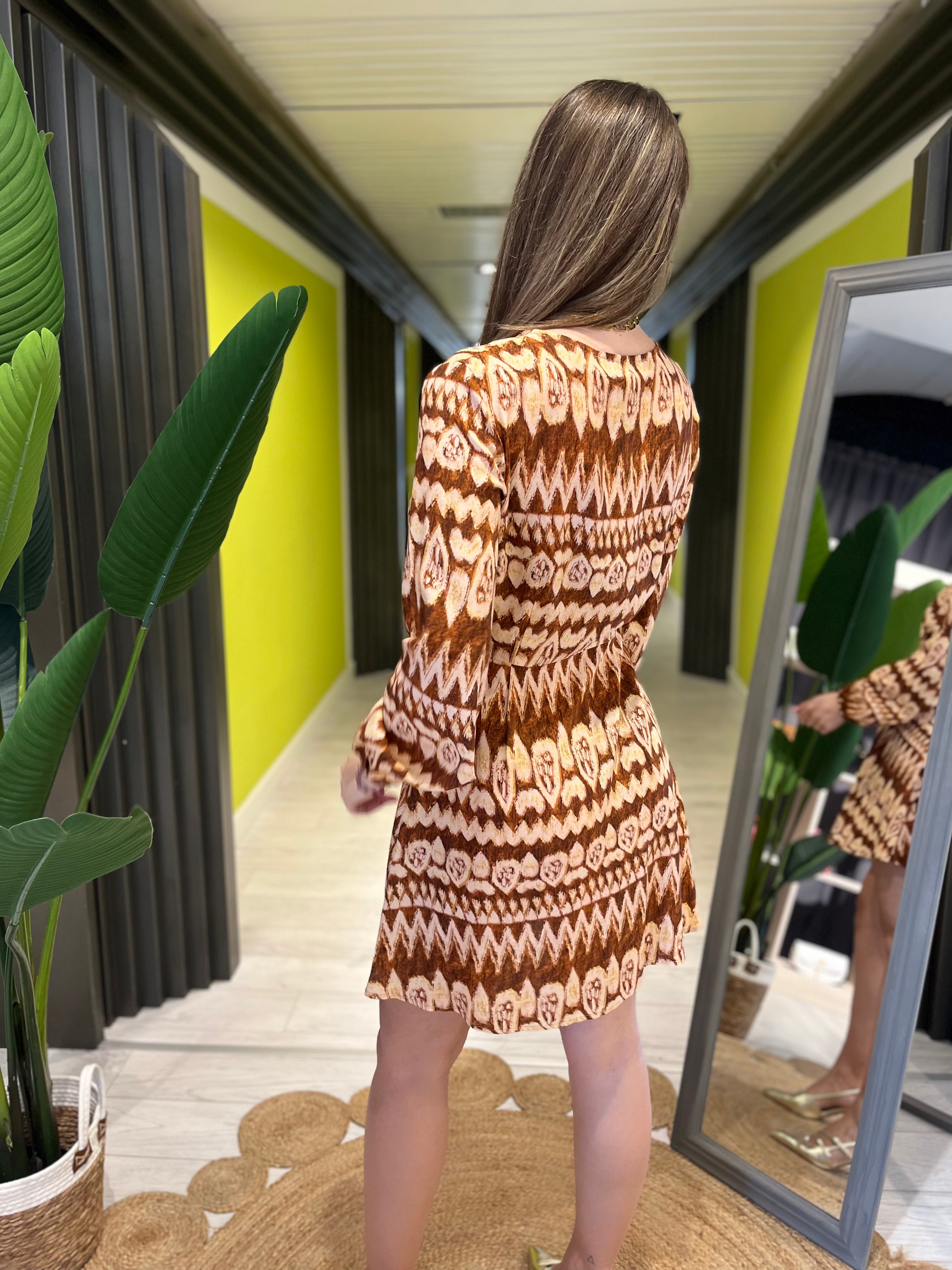 Abito corto a portafoglio fantasia