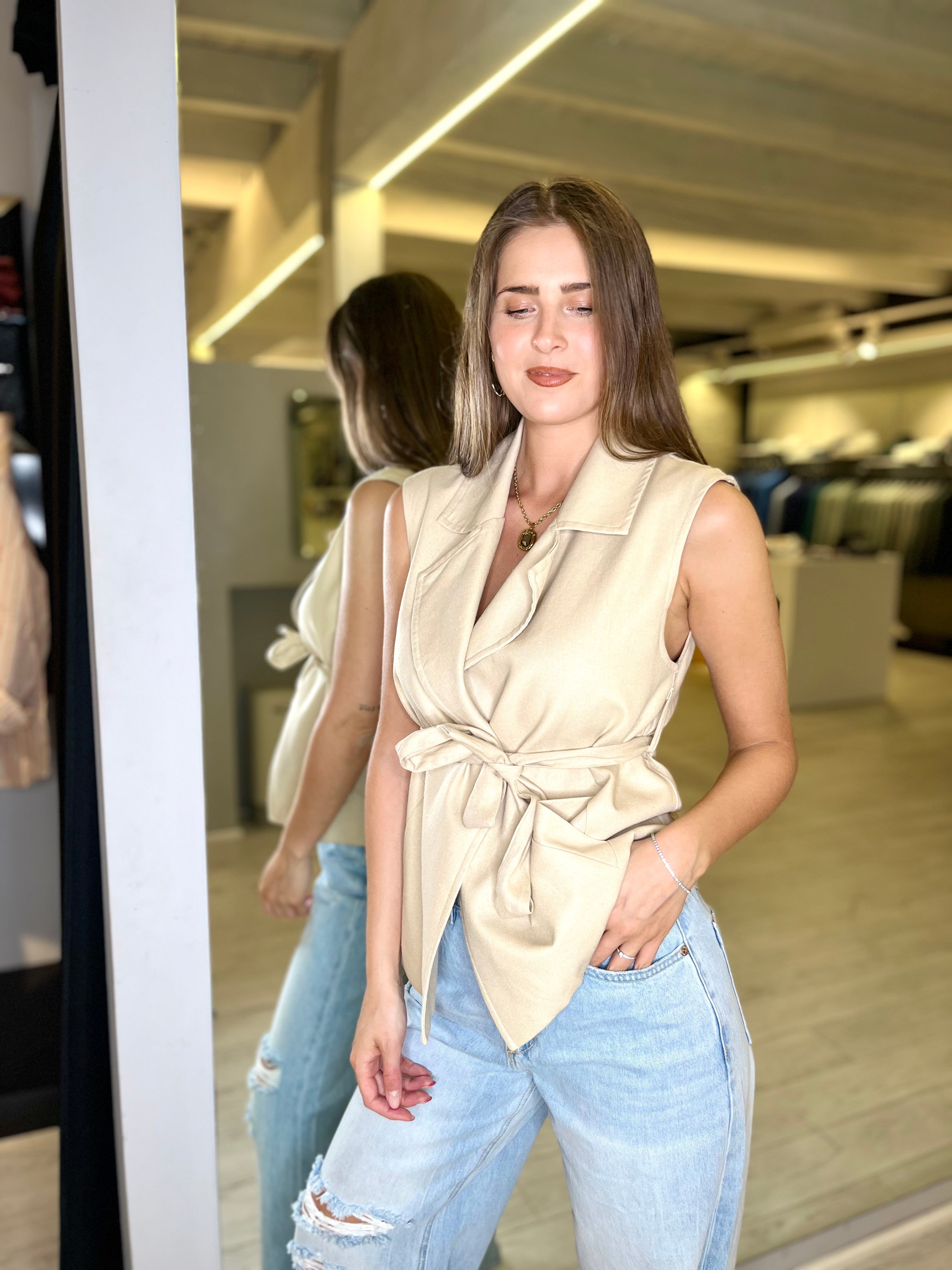 Gilet con fusciacca beige
