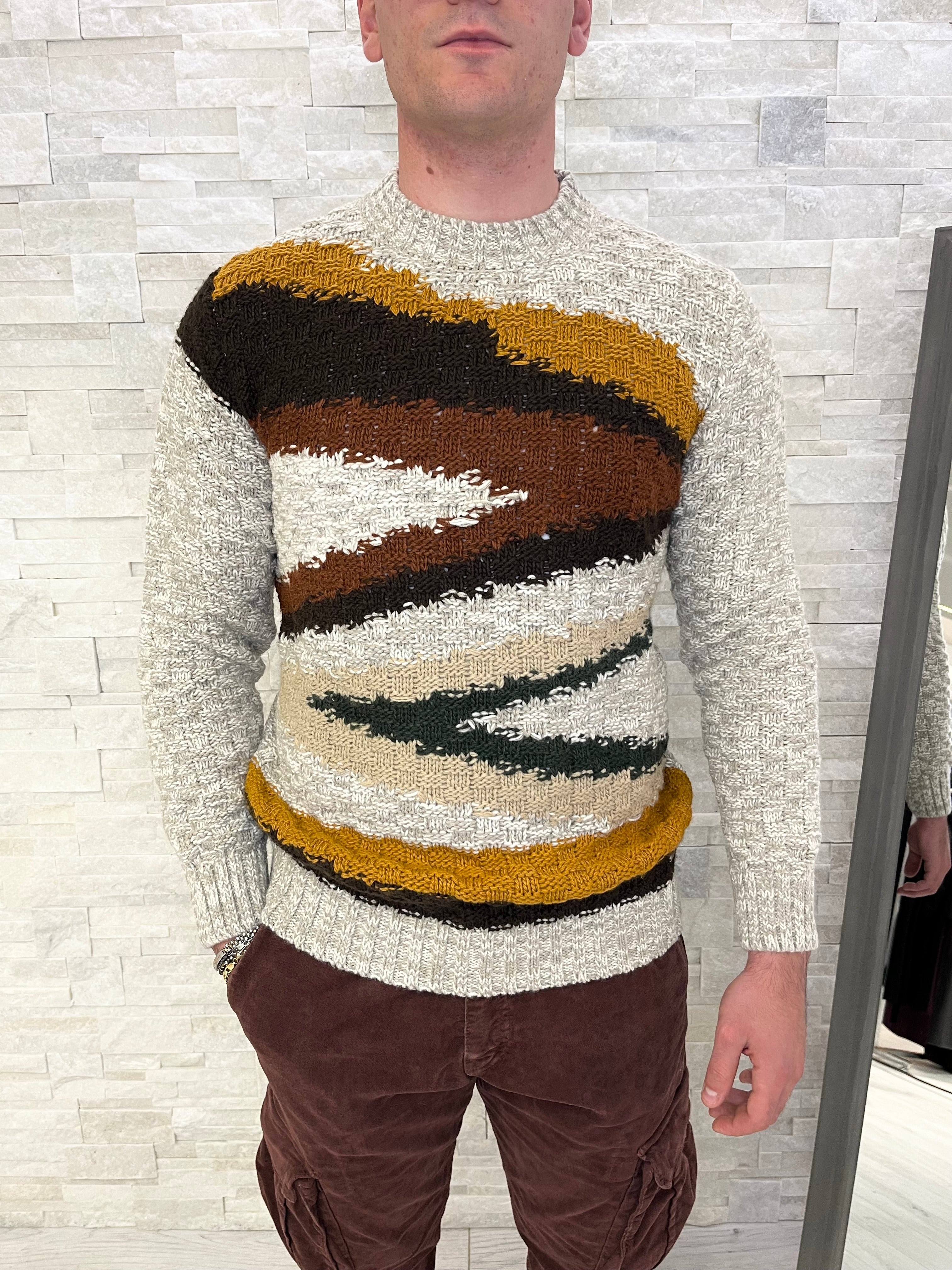 Maglia girocollo con motivo astratto multicolore
