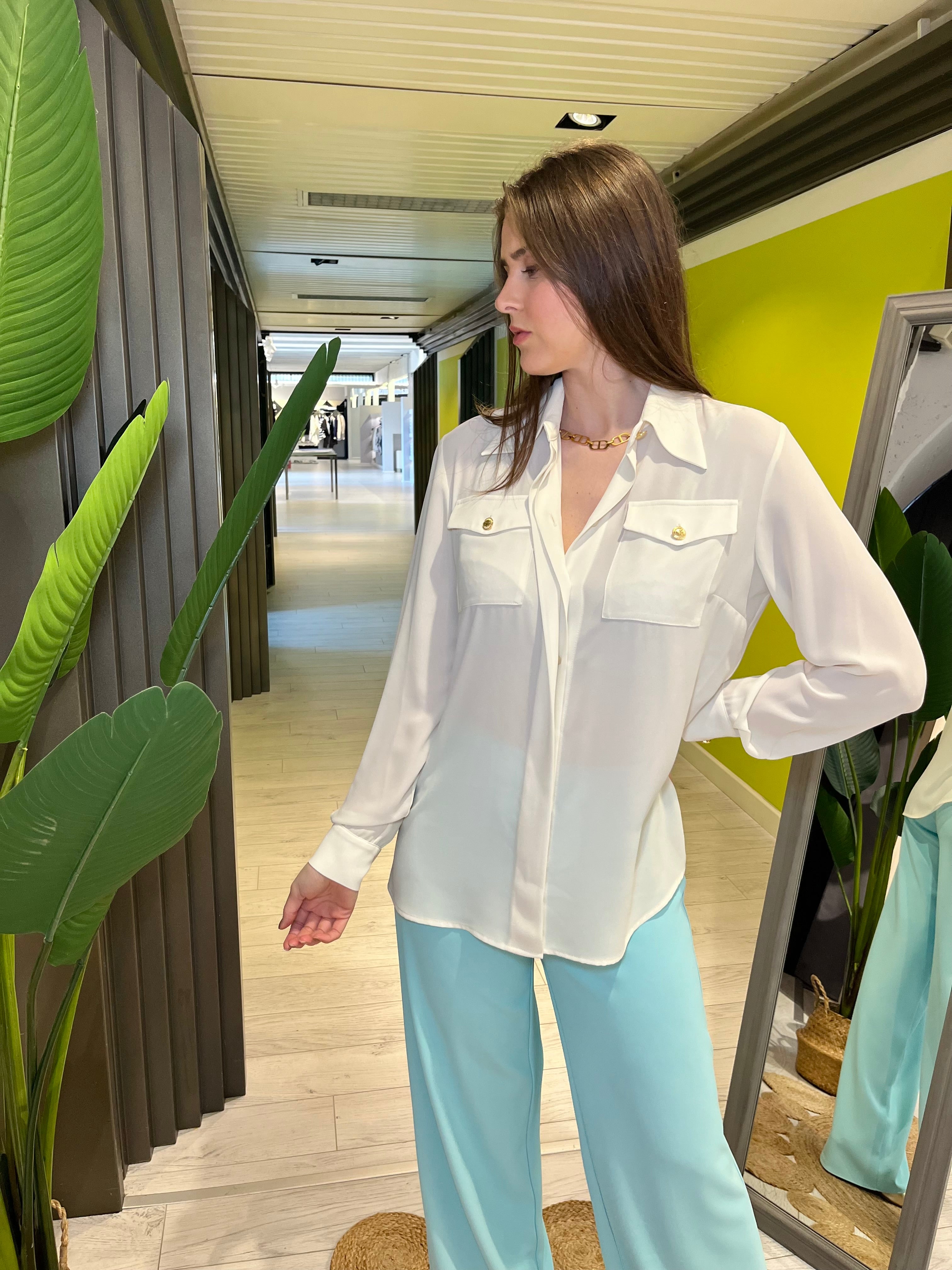 Camicia avorio con tasche