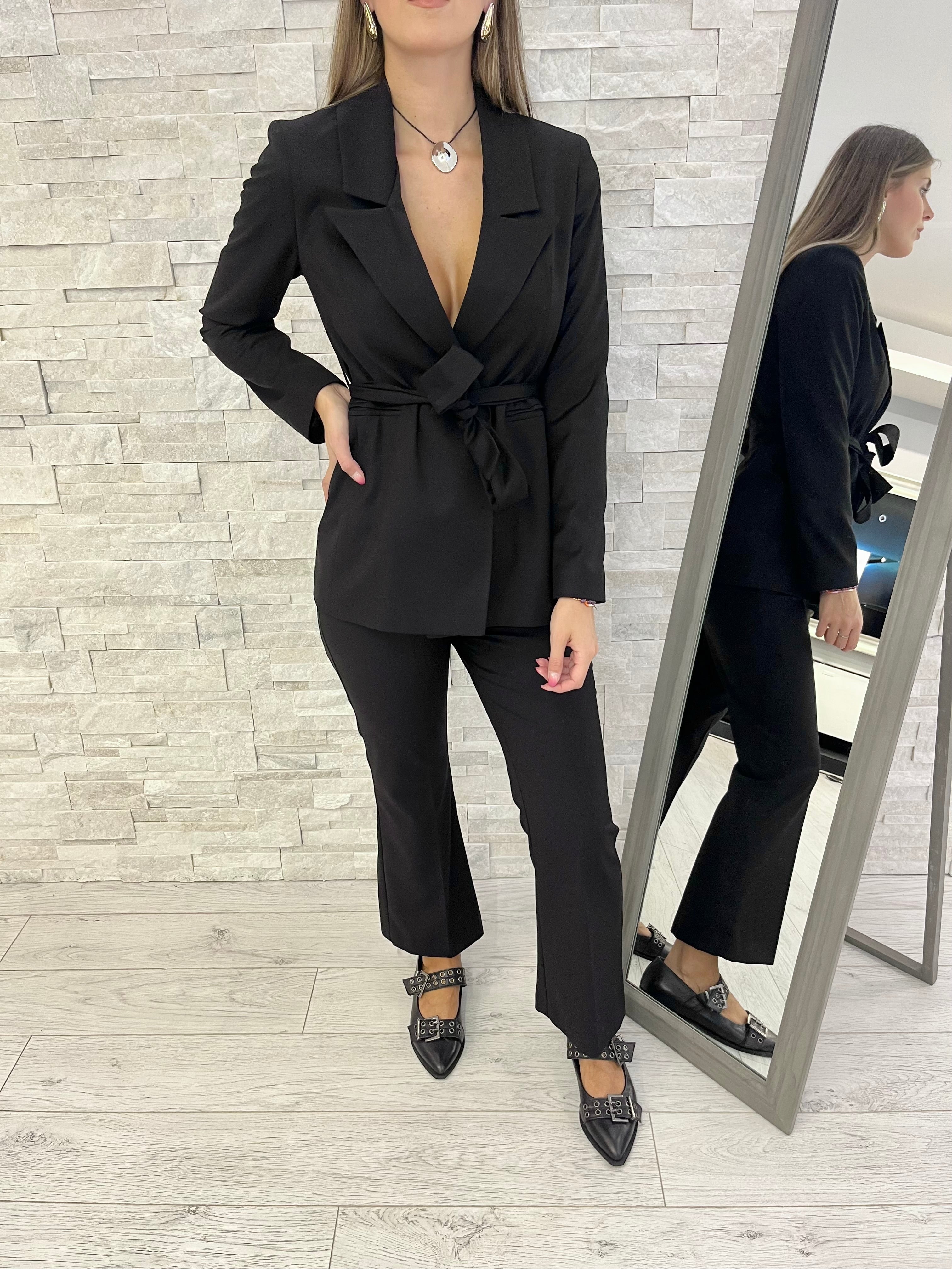 Tailleur nero