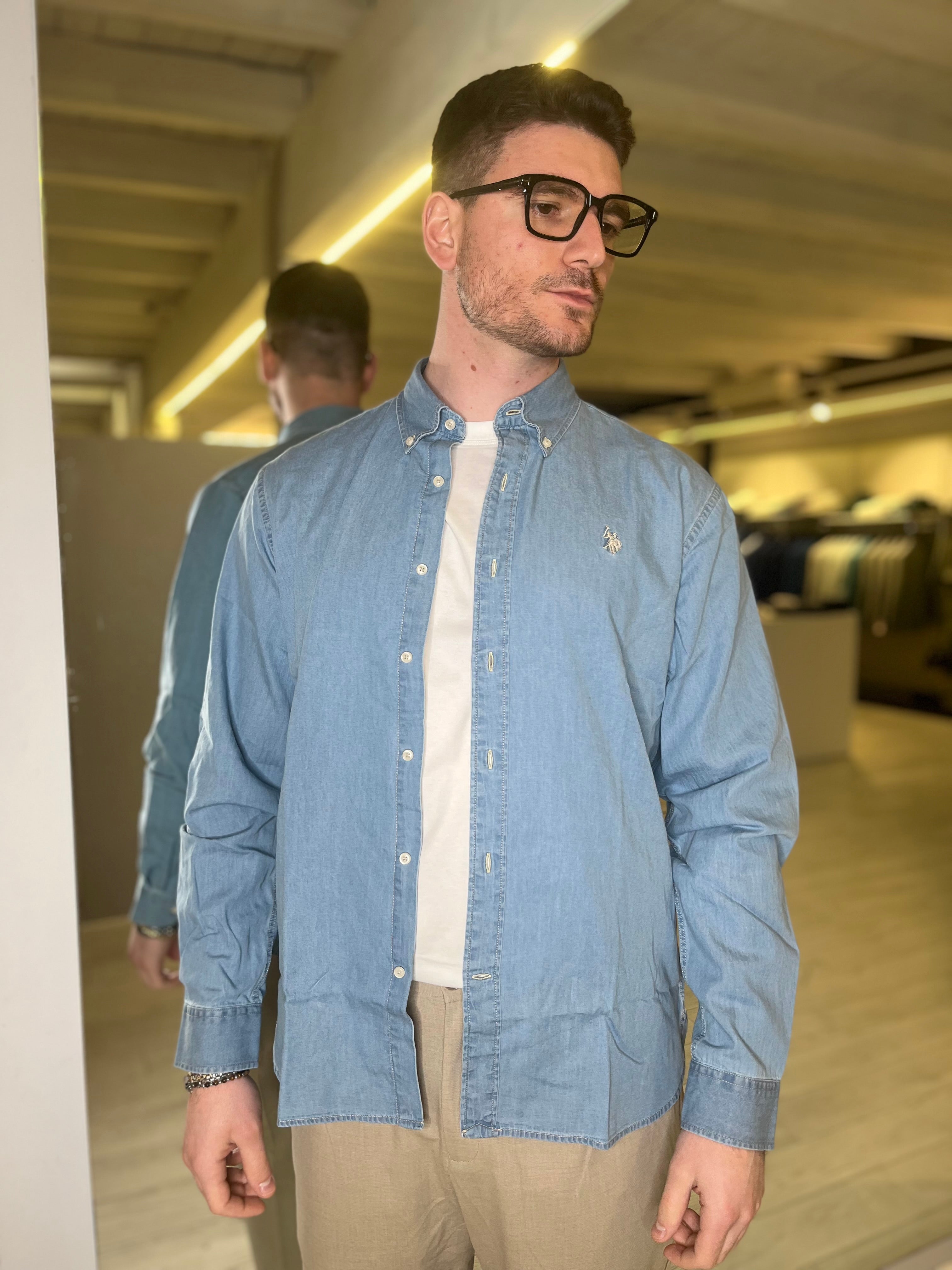 Camicia in demim slim fit