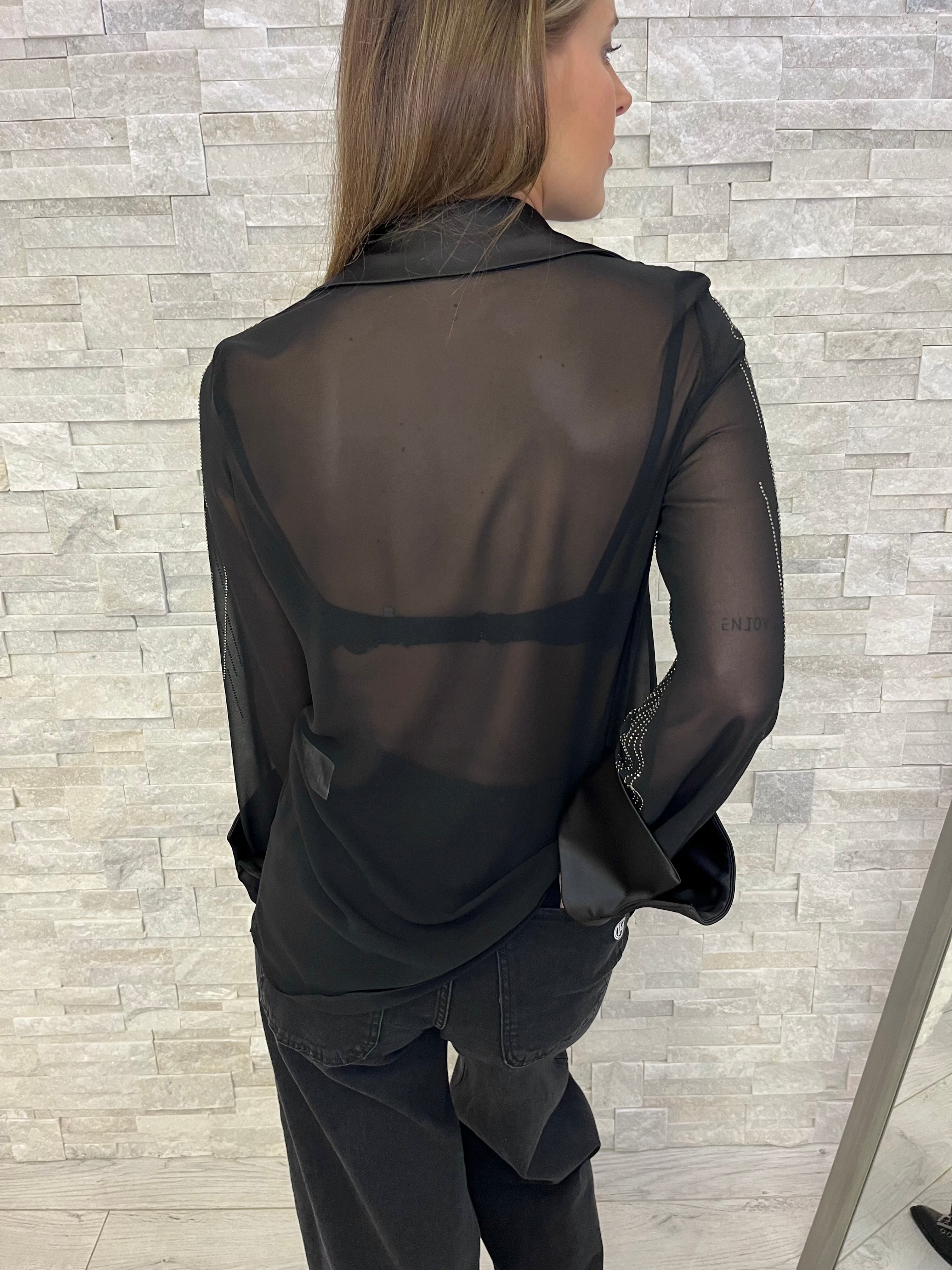 Camicia velata nera