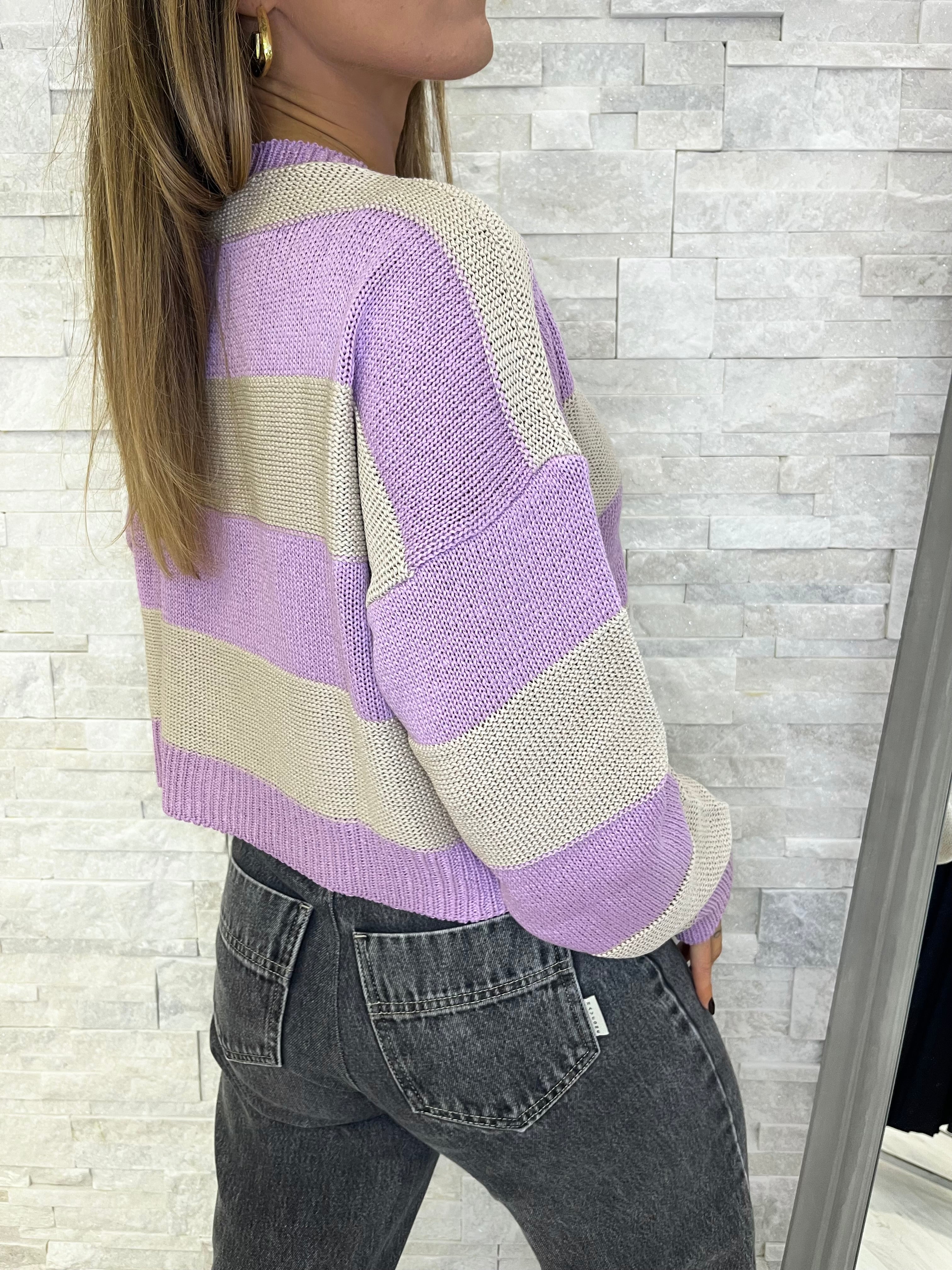 Maglia rigata lilla e beige