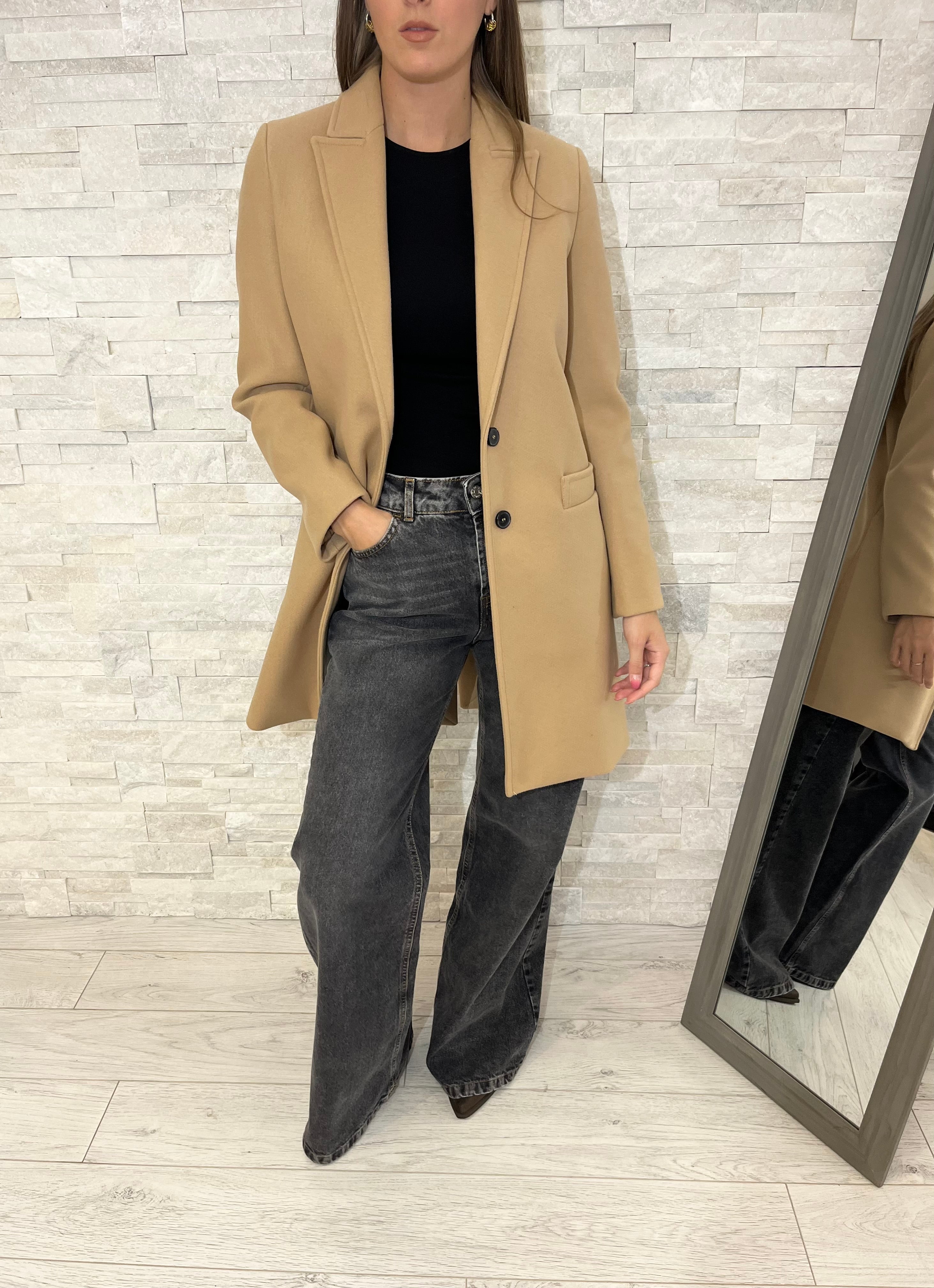 Cappotto basic sfiancato