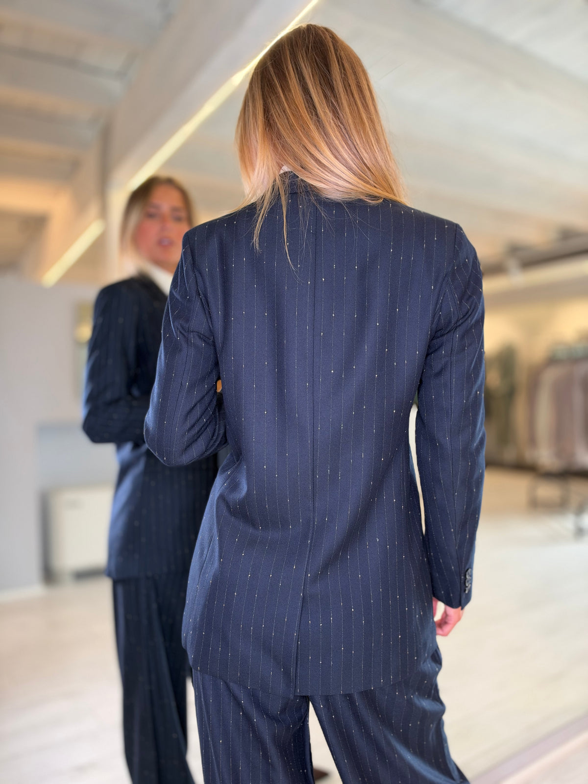 Giacca gessata blu navy
