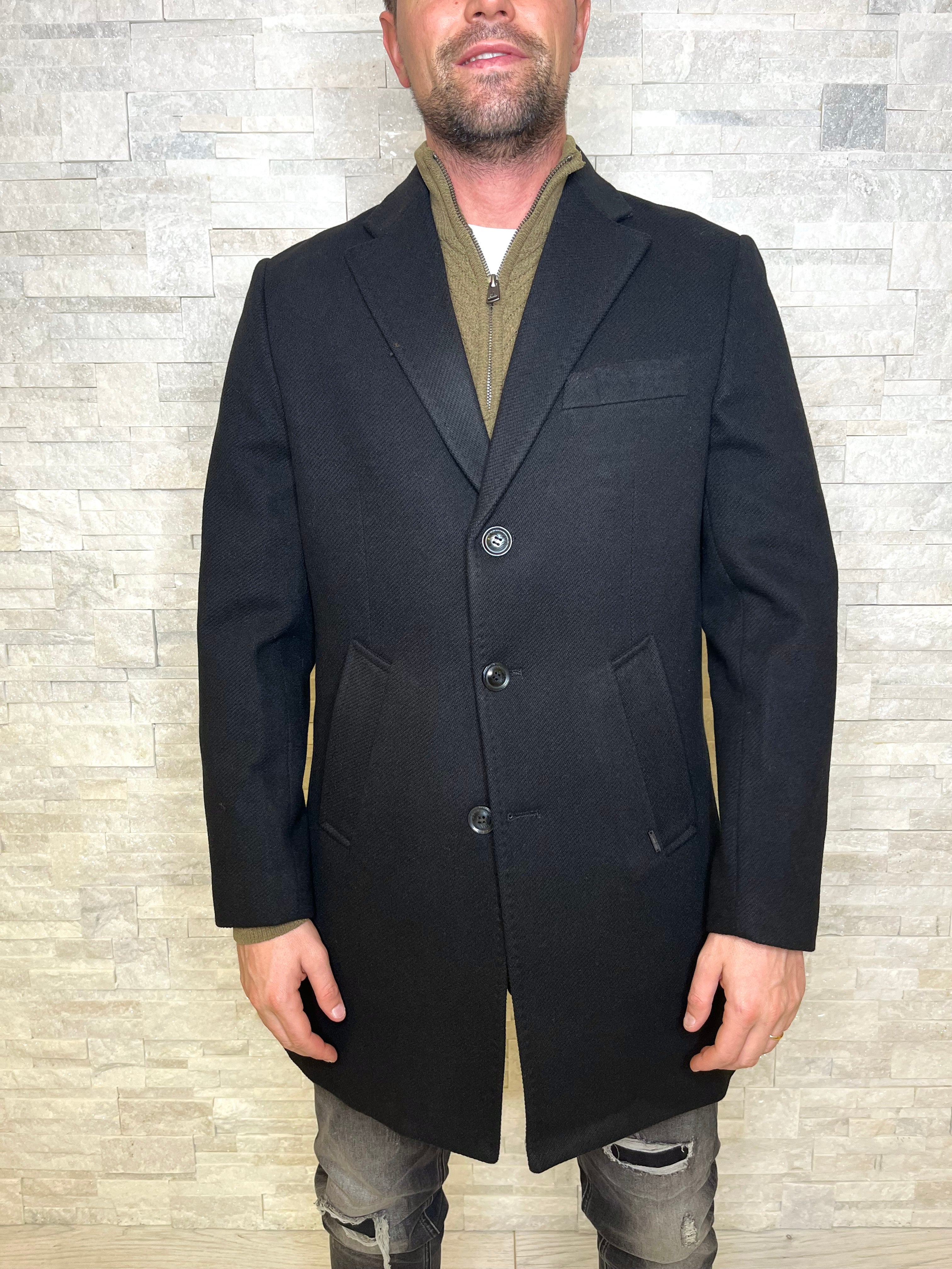 Cappotto slim fit nero