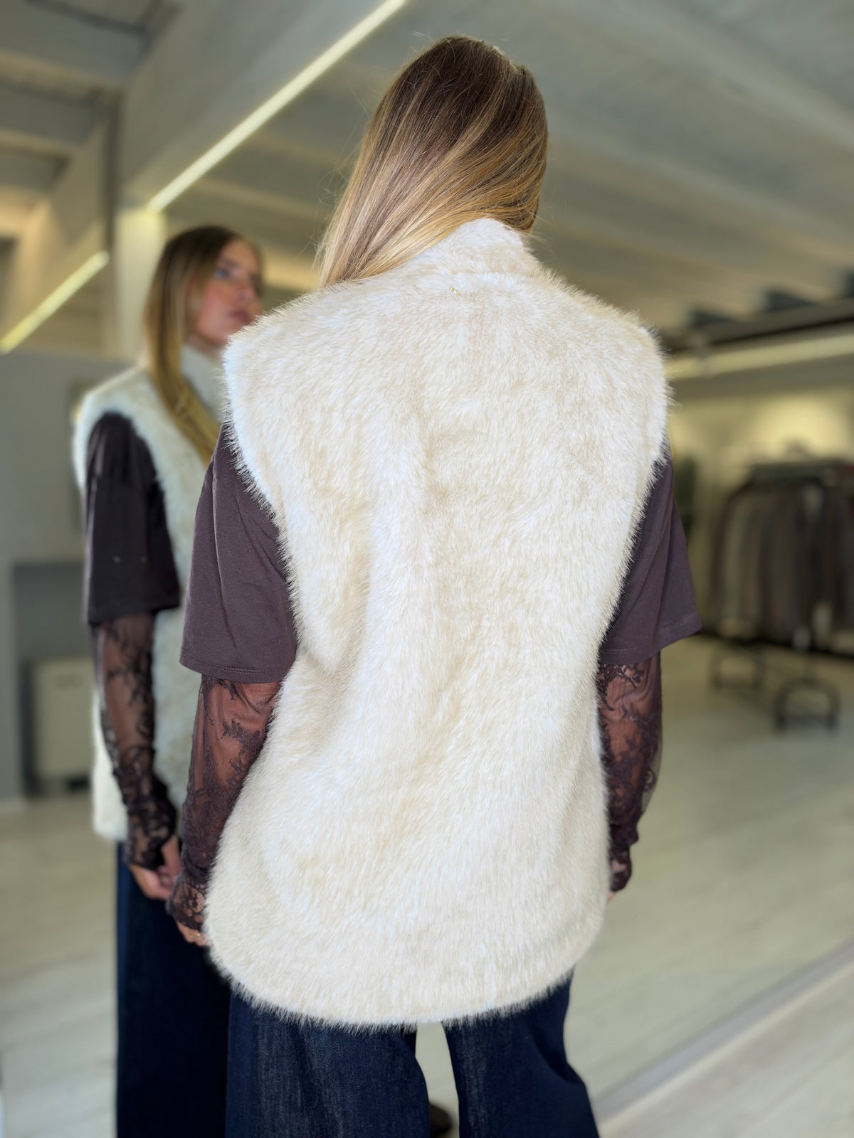 Eco-Pelliccia smanicata beige
