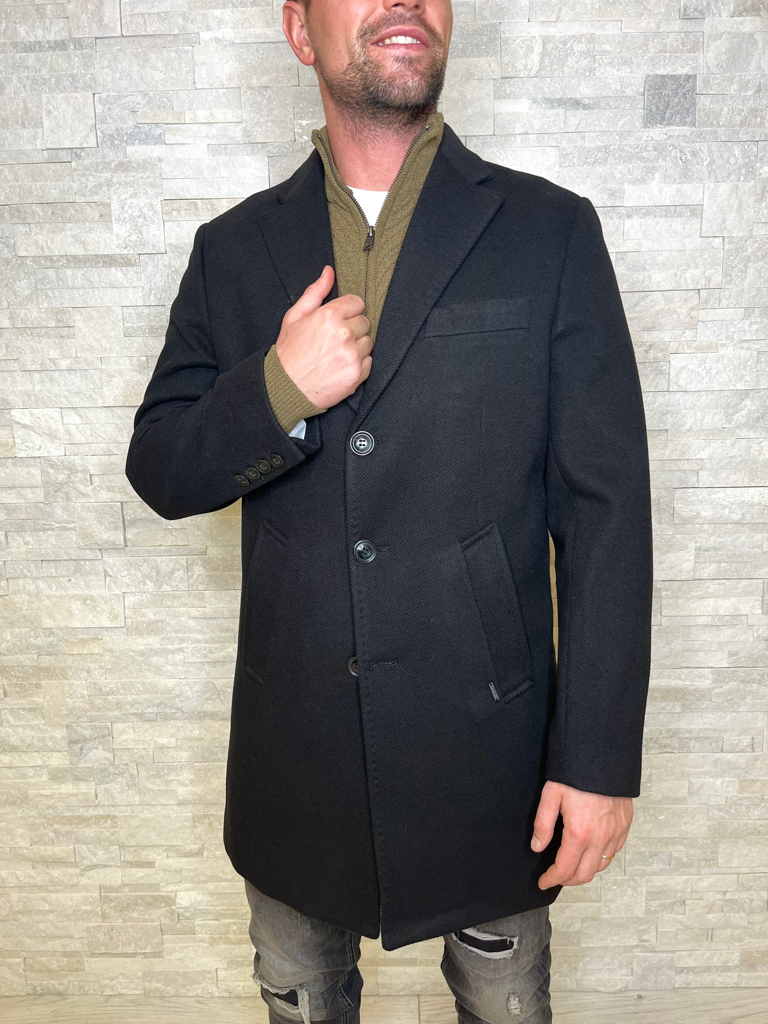 Cappotto slim fit nero