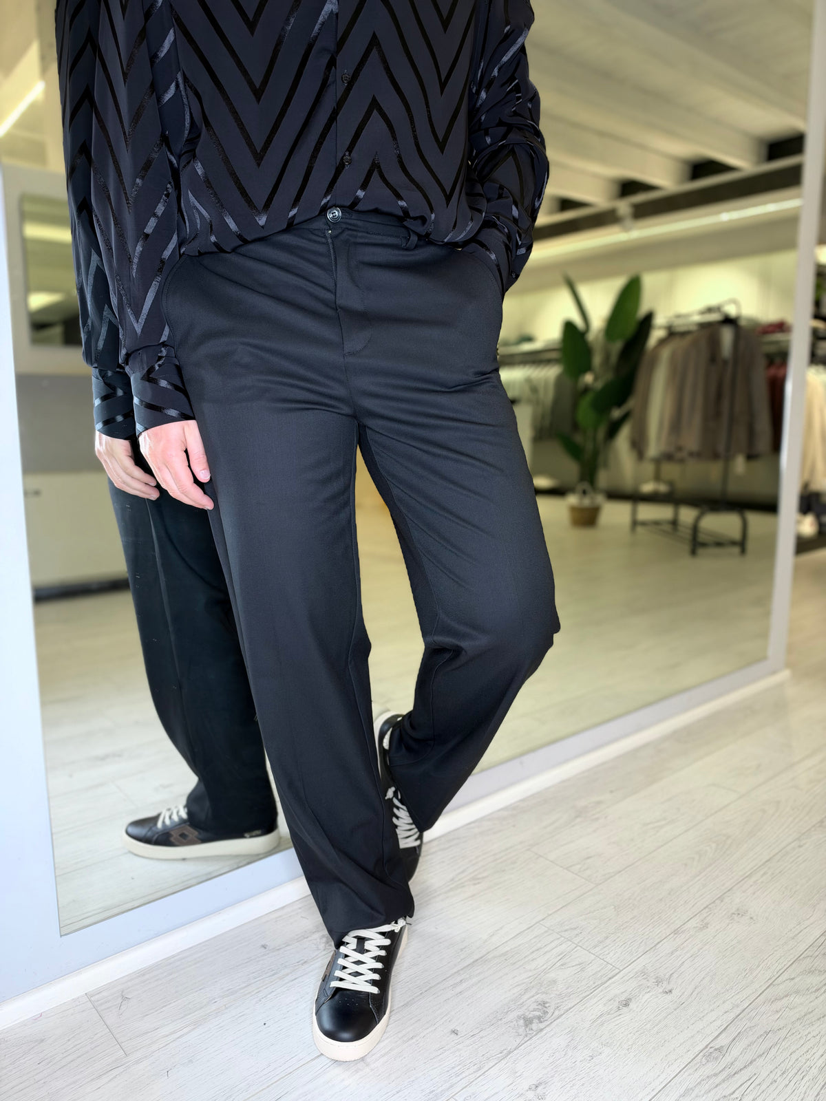Pantalone gamba dritta black
