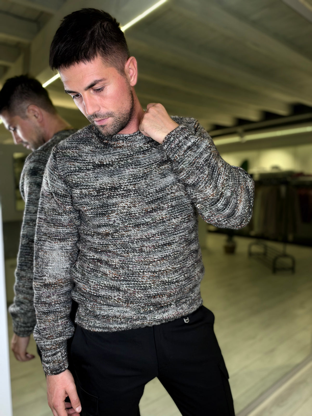Maglia girocollo in filato moulin