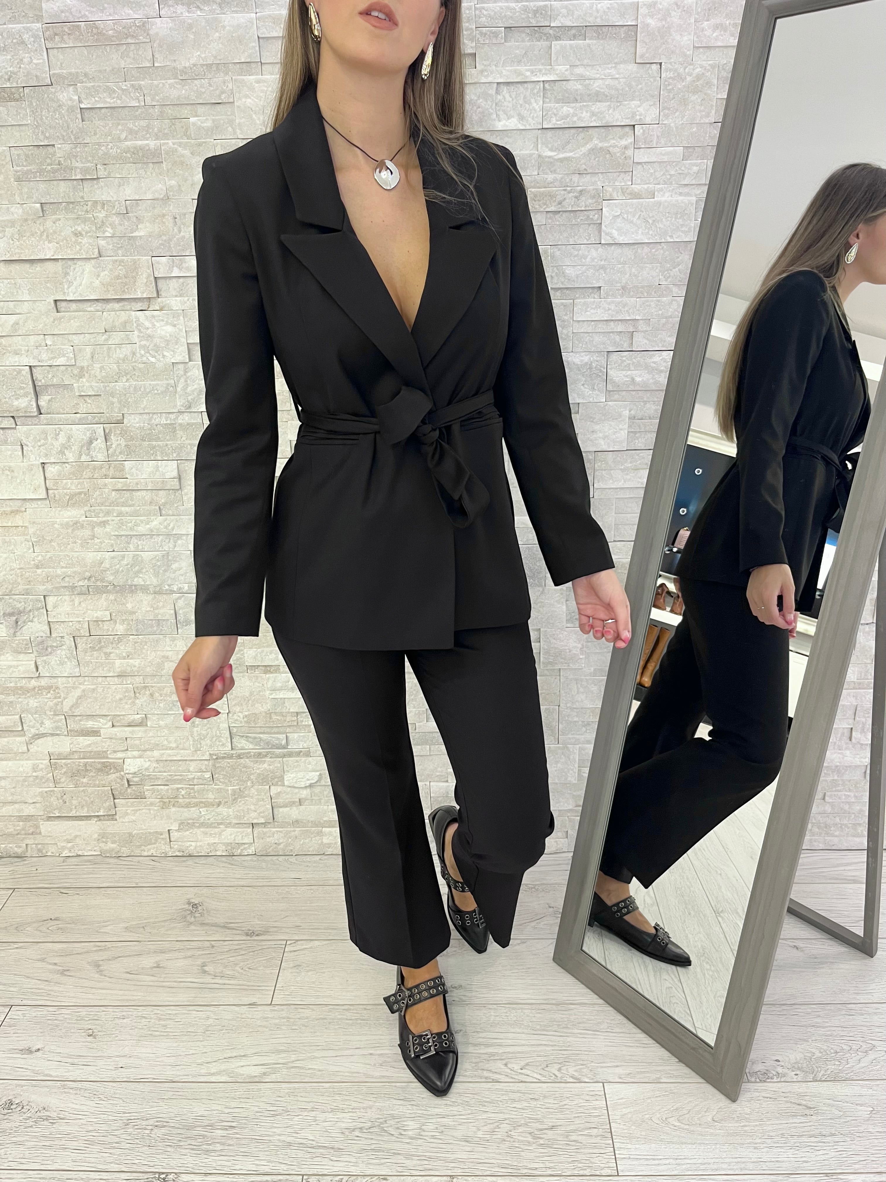 Tailleur nero