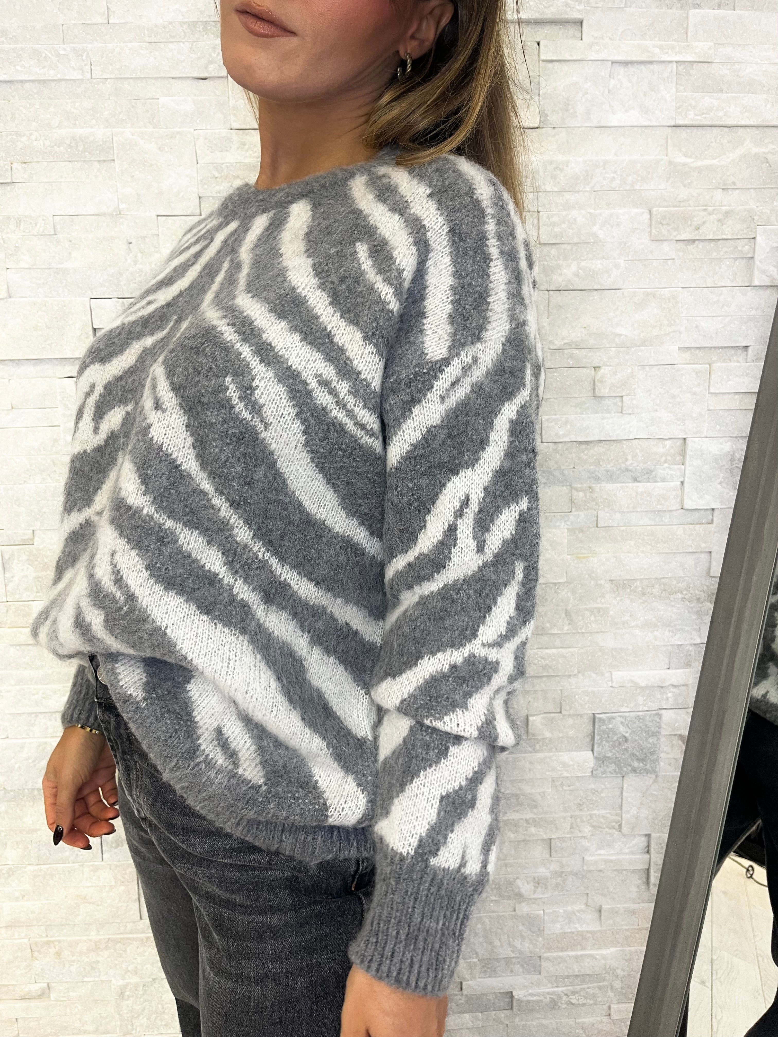 Maglia jacquard grigio