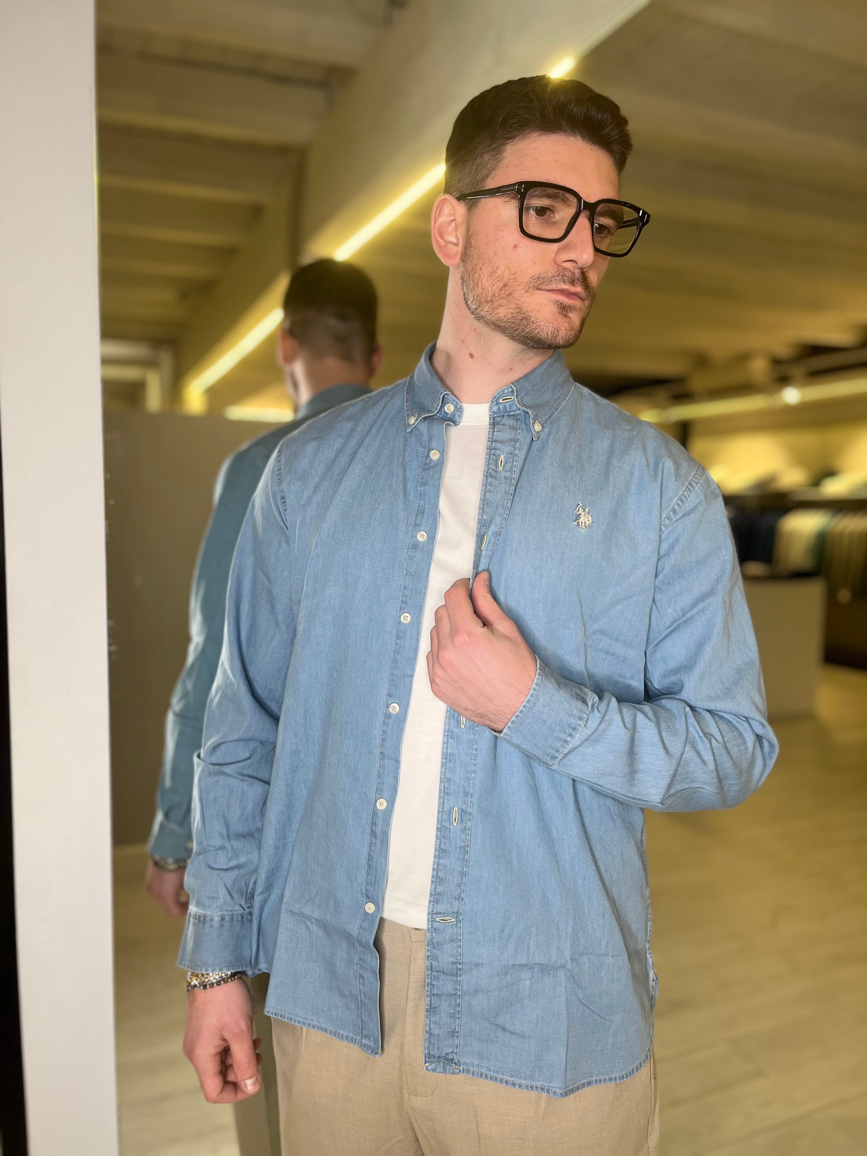 Camicia in demim slim fit