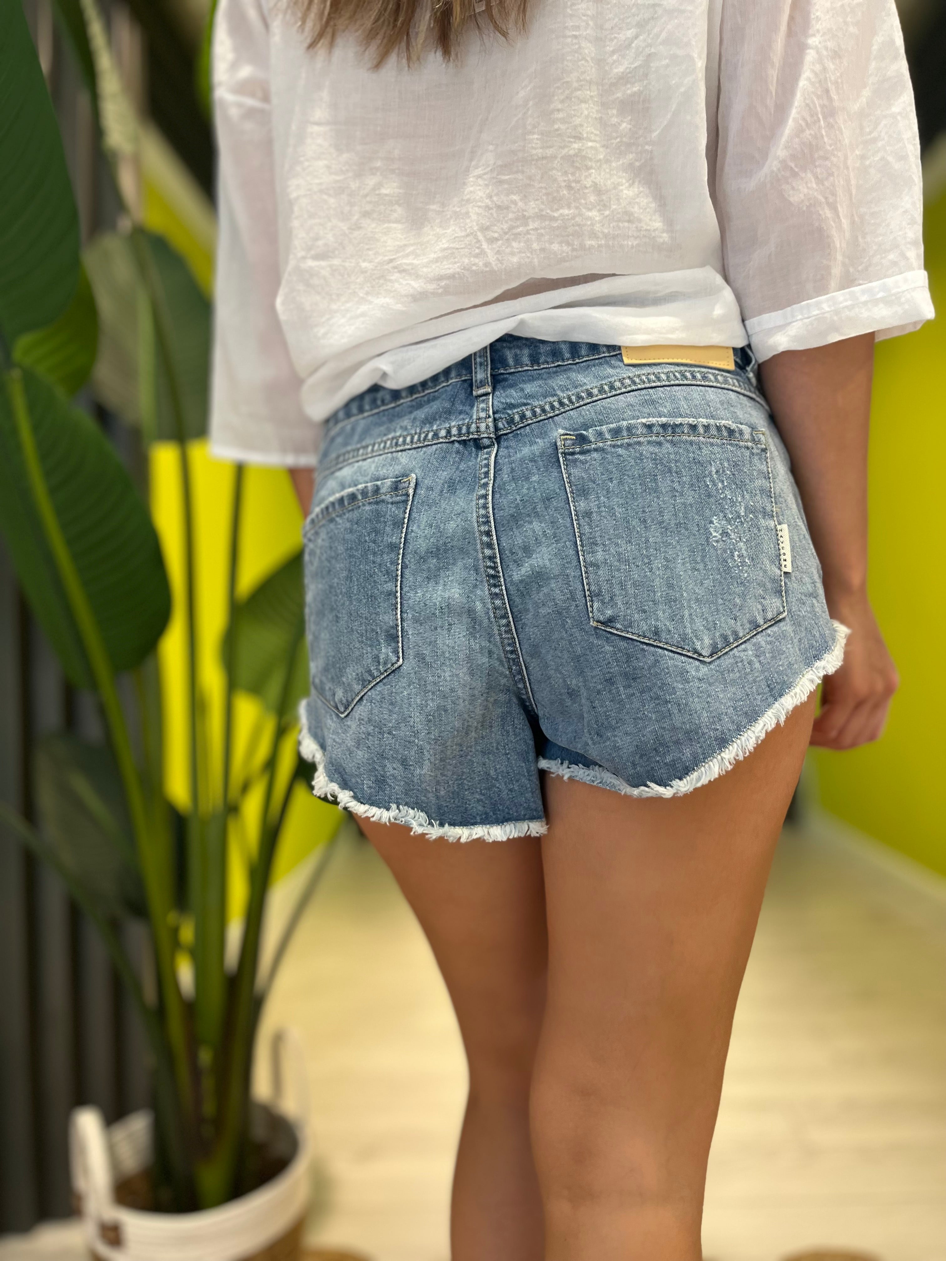 Shorts in jeans
