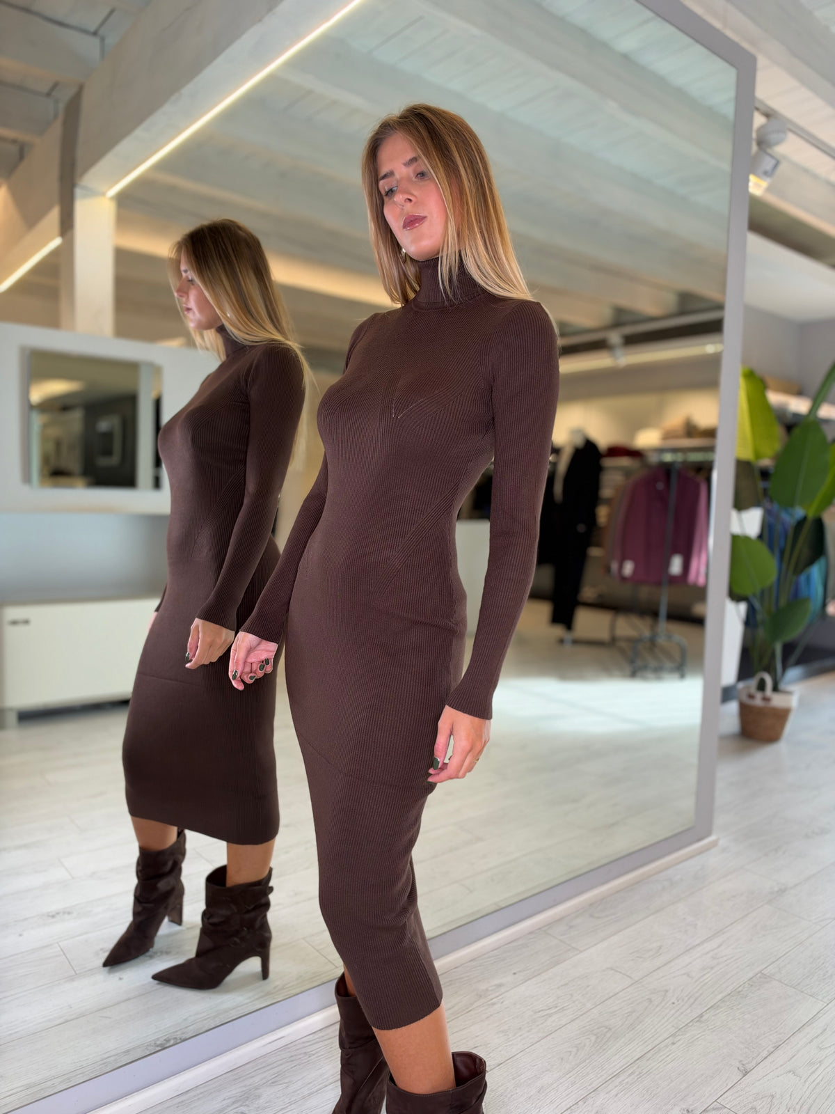 Abito in maglia dark brown