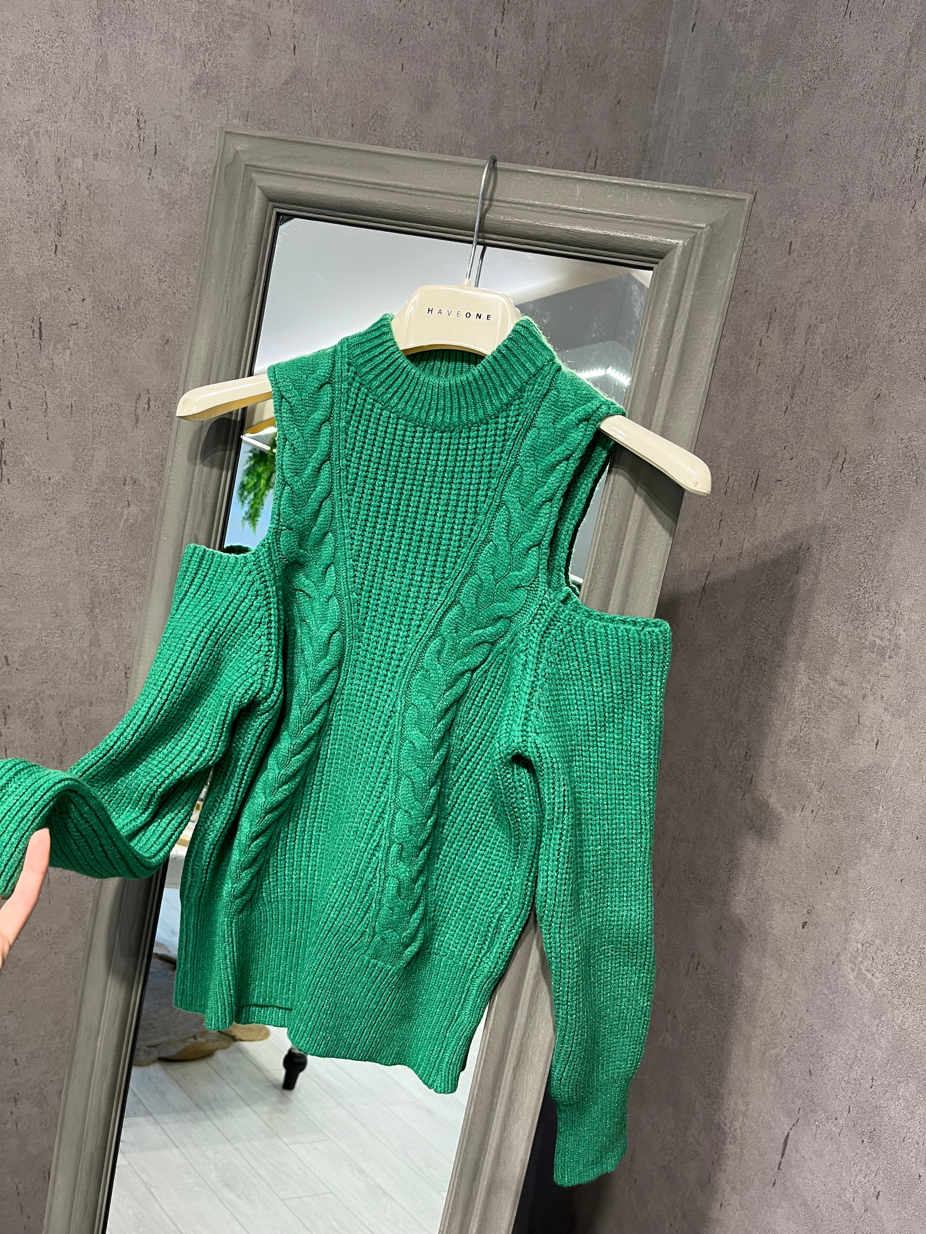 Maglia cut out verde smeraldo