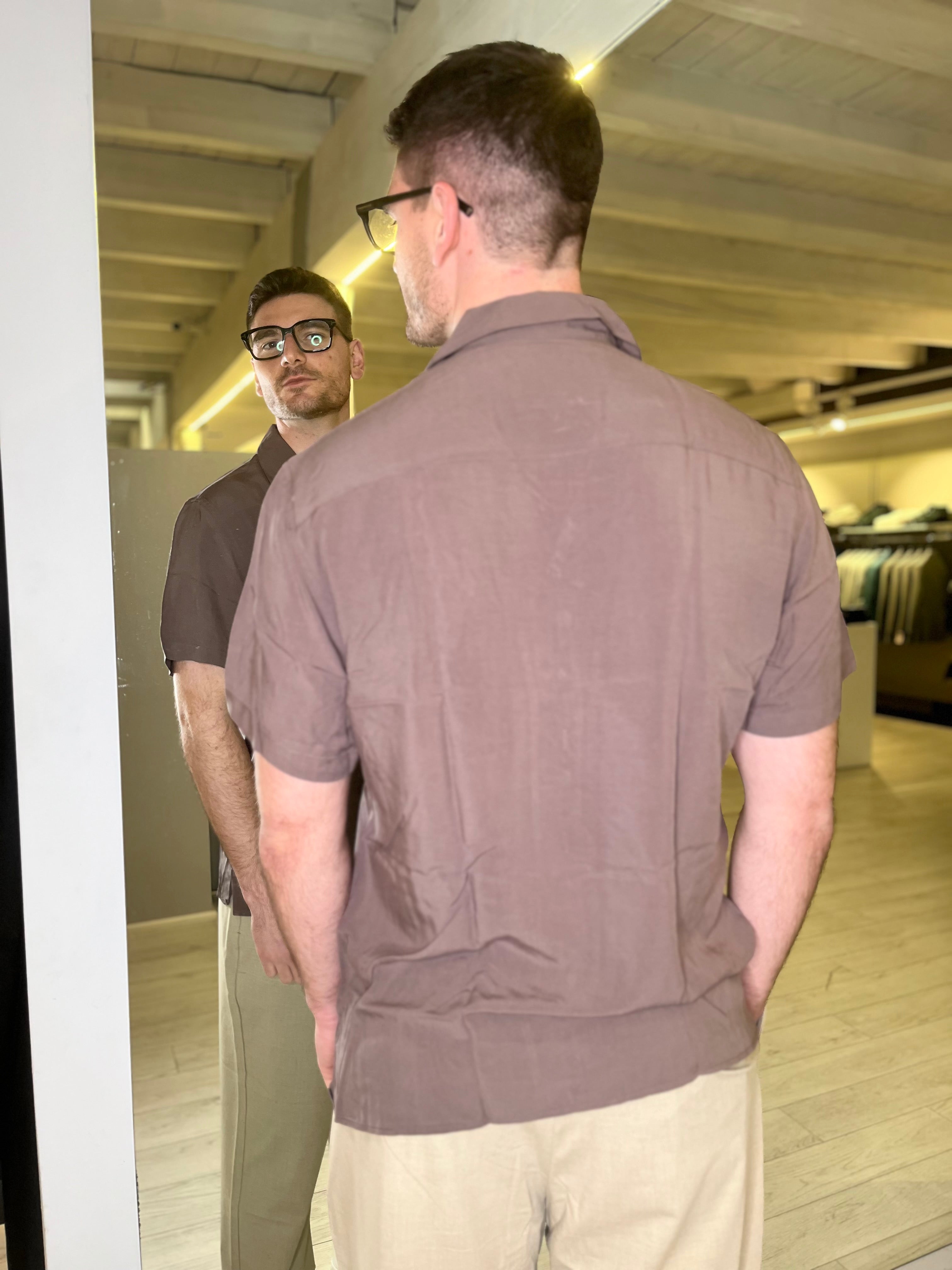 Camicia a maniche corte