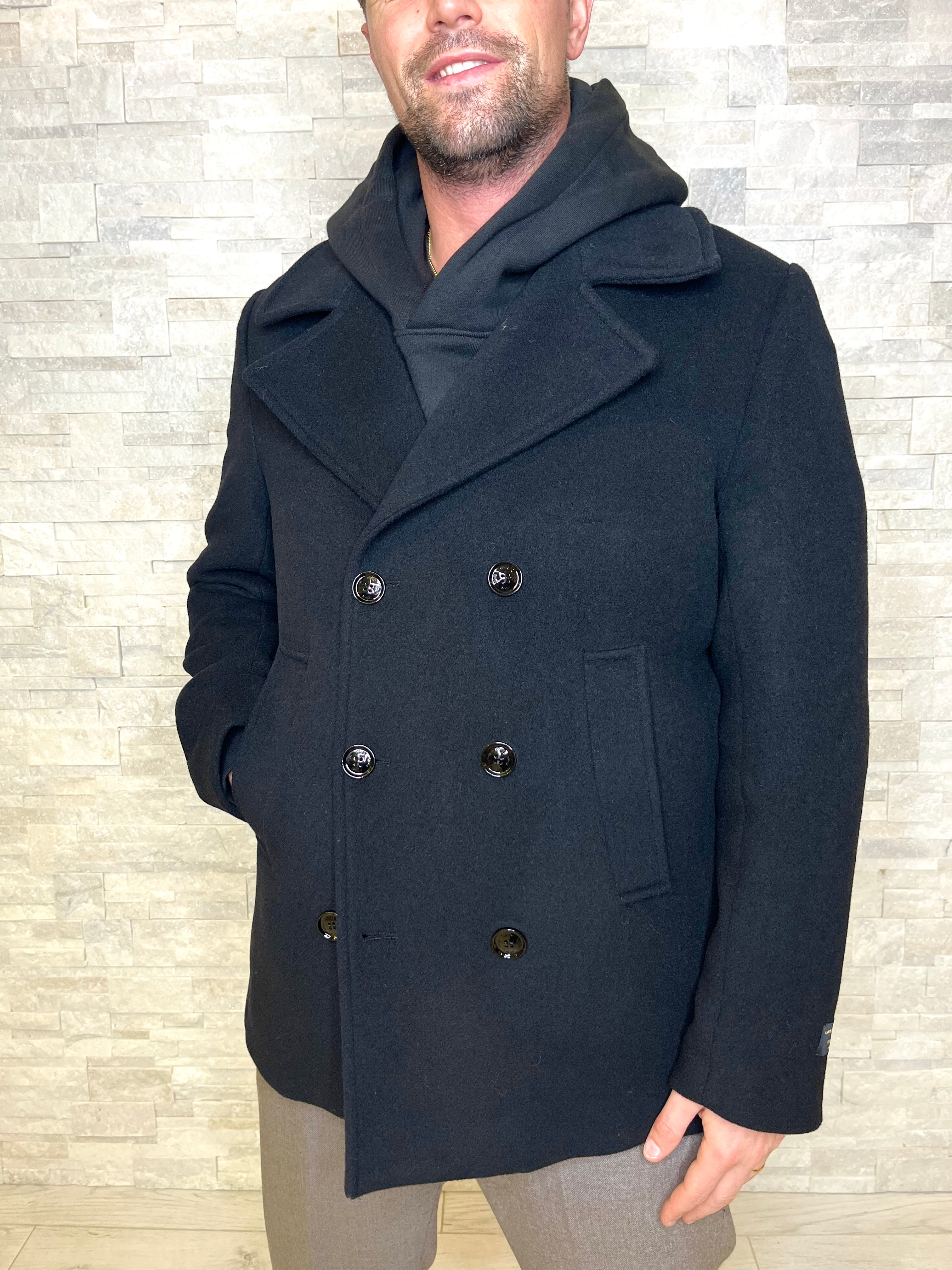 Cappotto doppiopetto nero