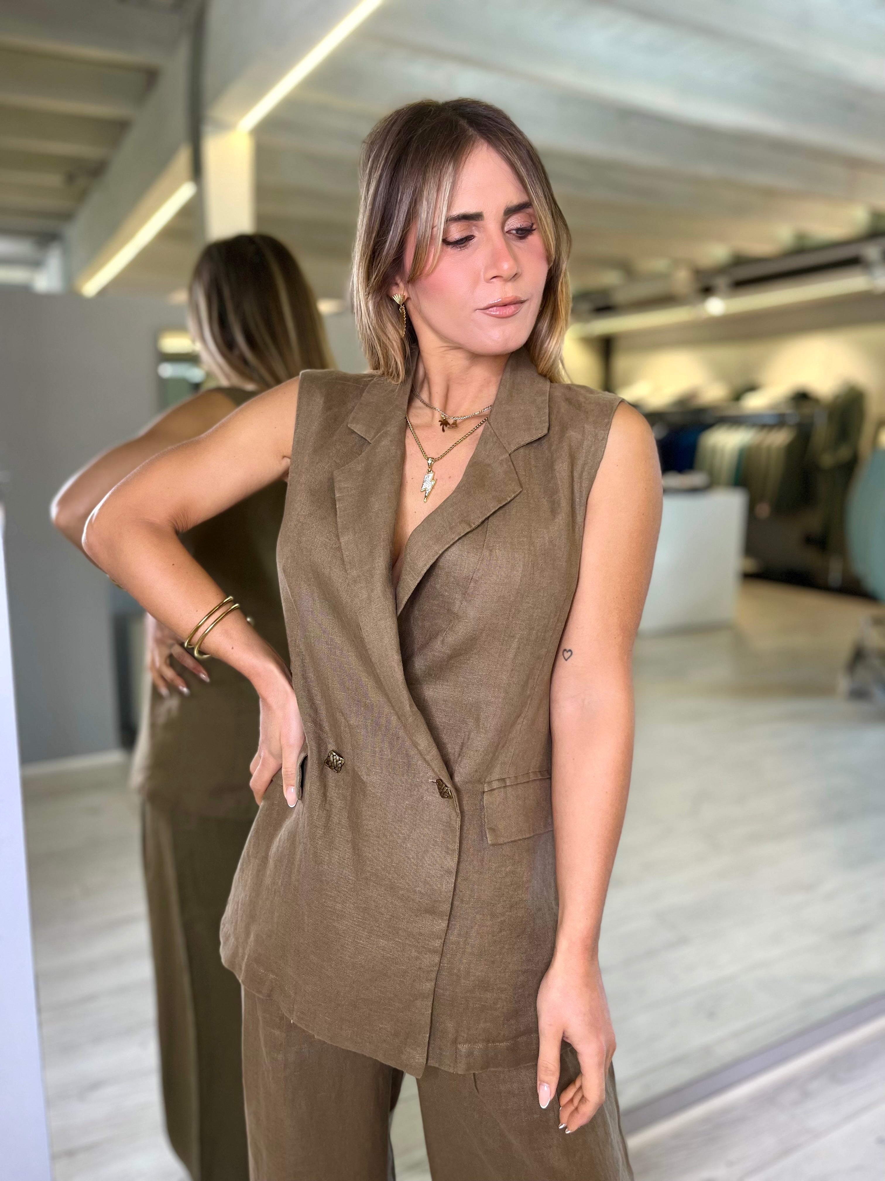 Gilet in lino light brown