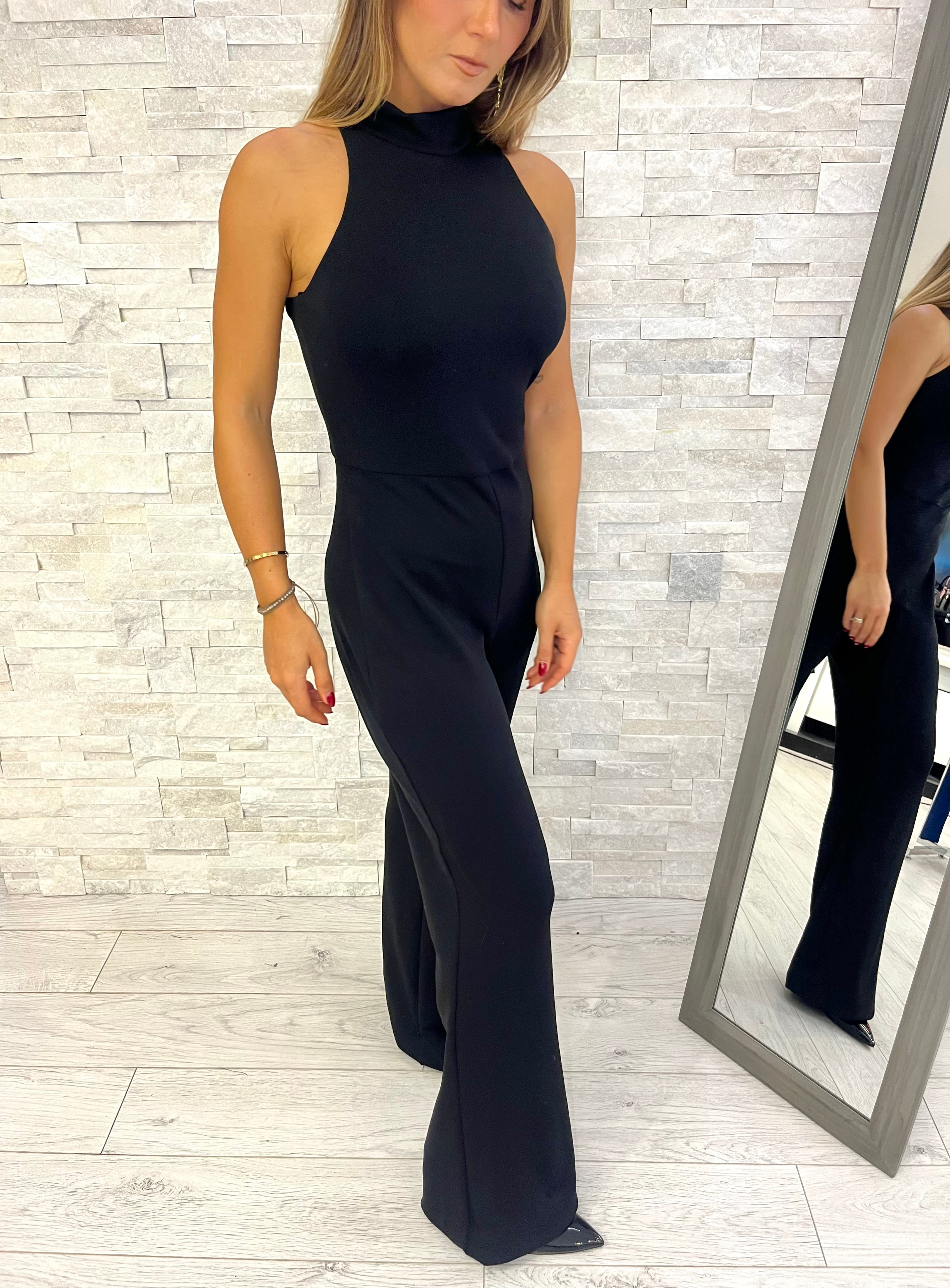Tuta nera scollo Halter