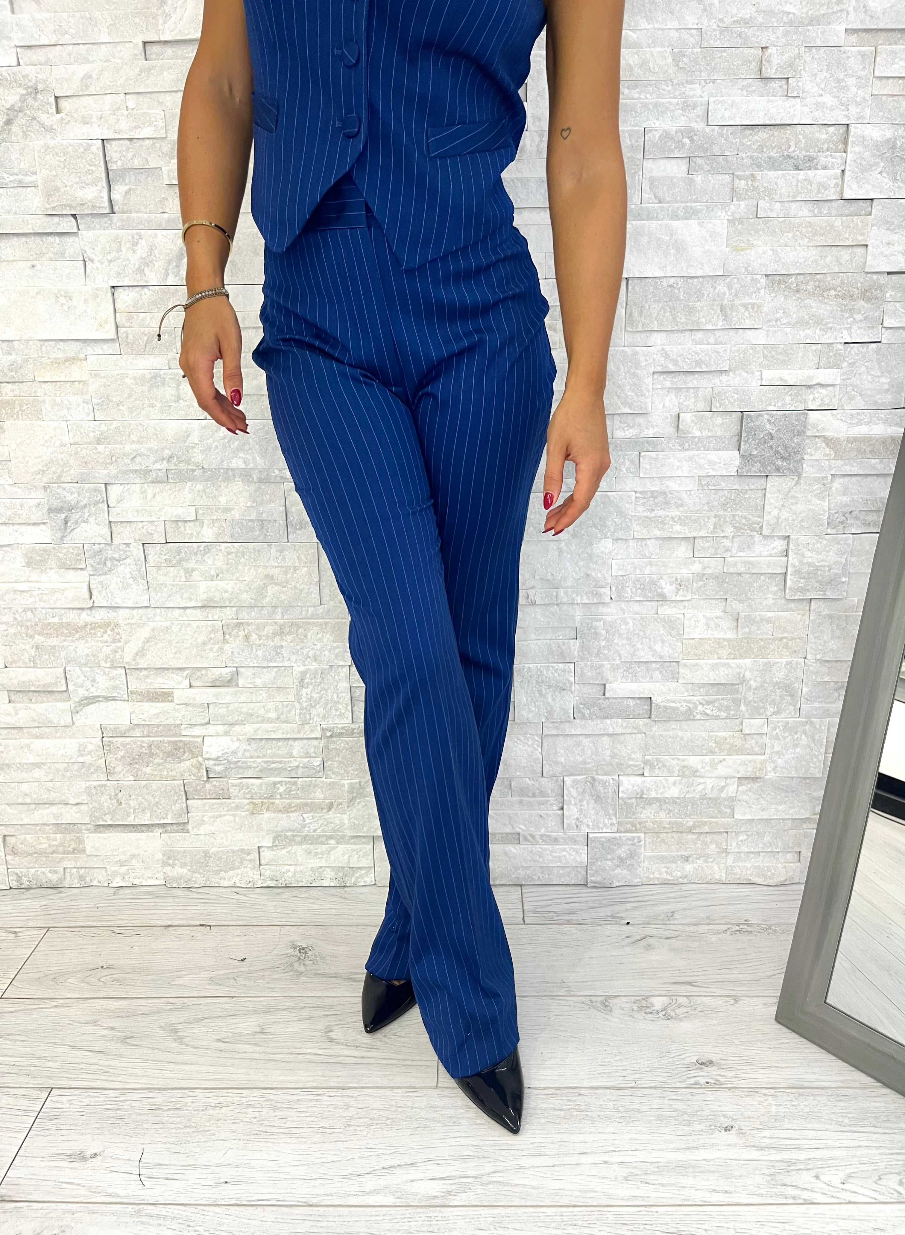 Tailleur gessato blu