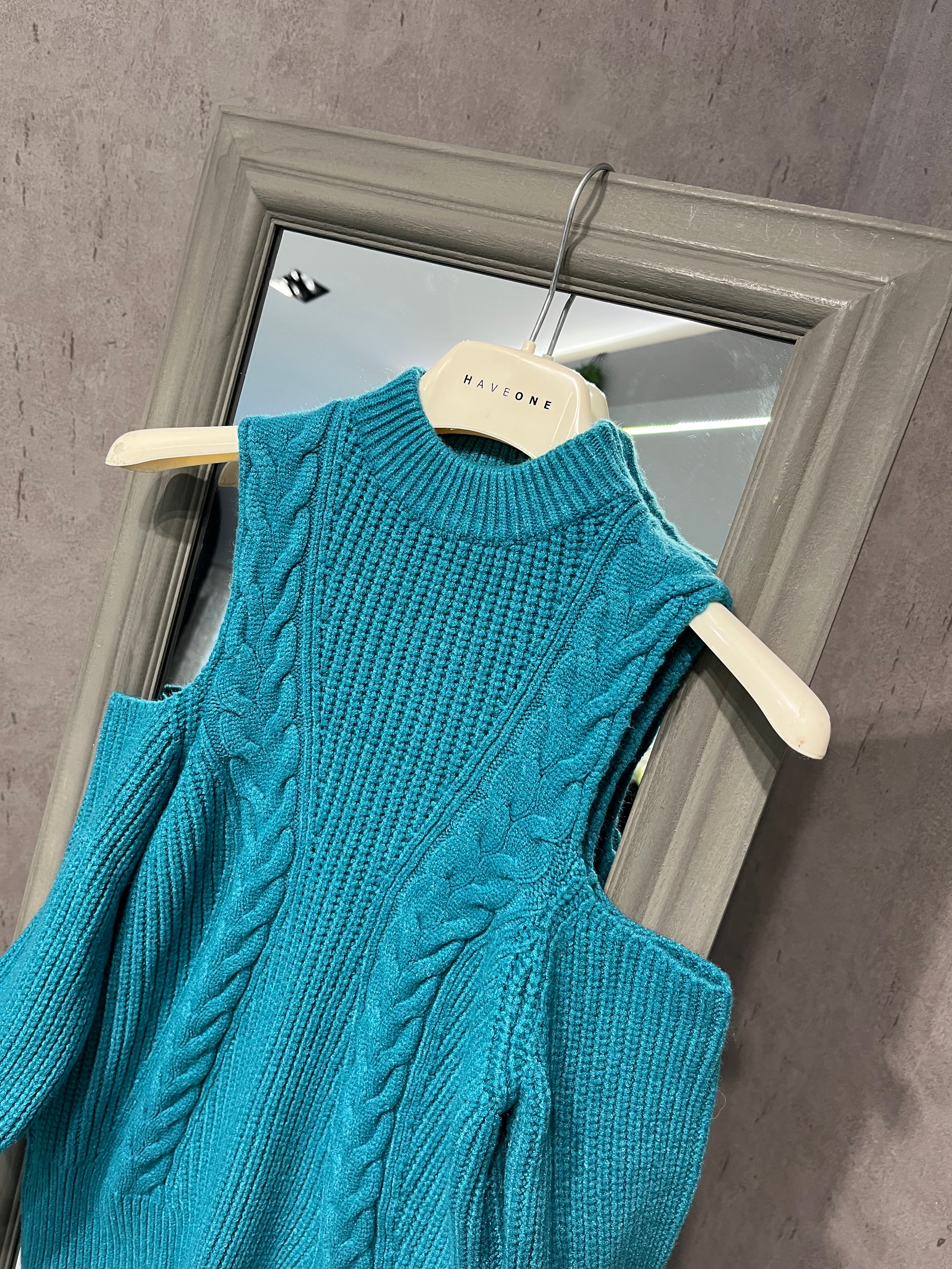 Maglia cut out ottanio