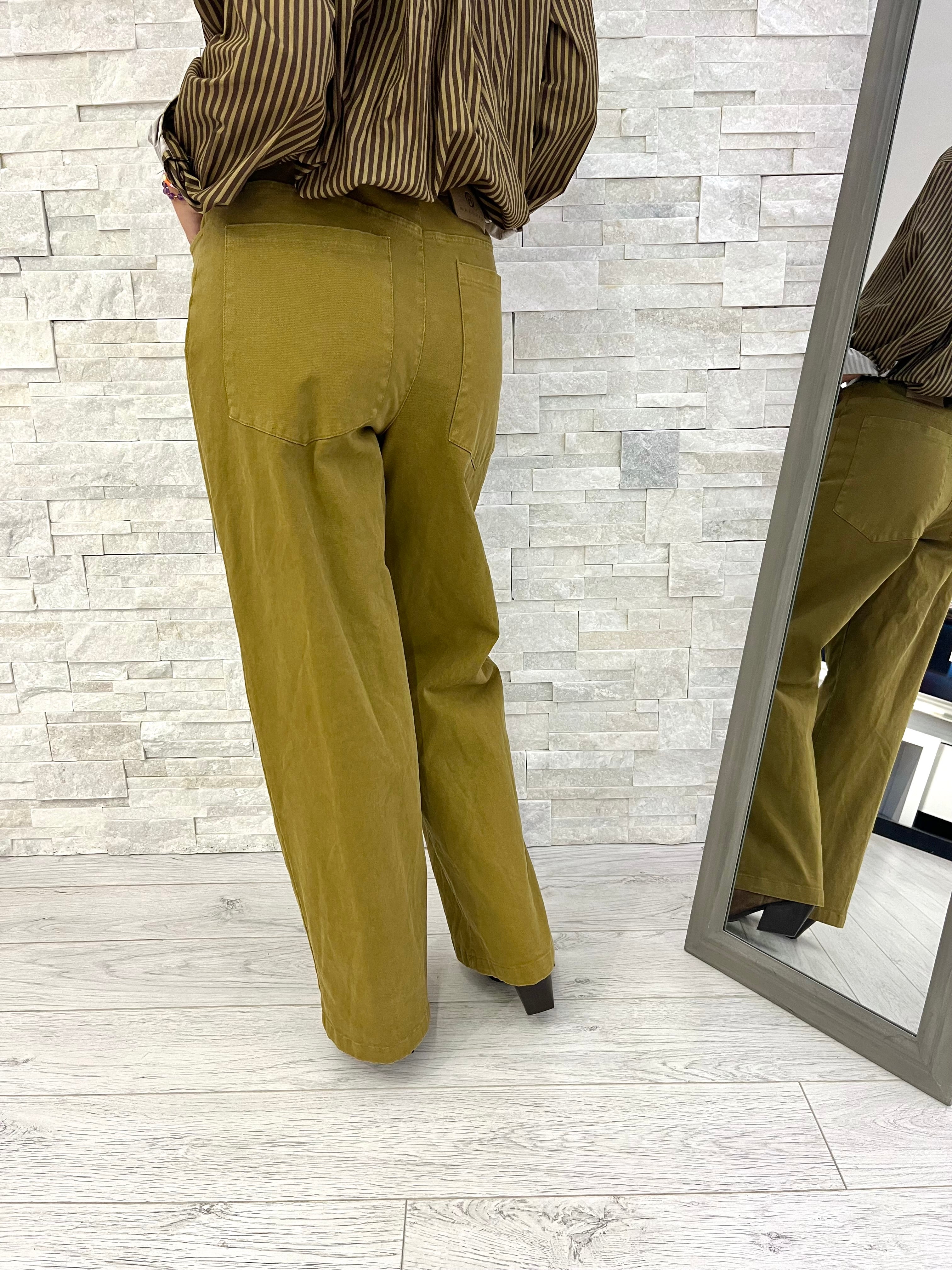 Pantalone khaki tasca scesa