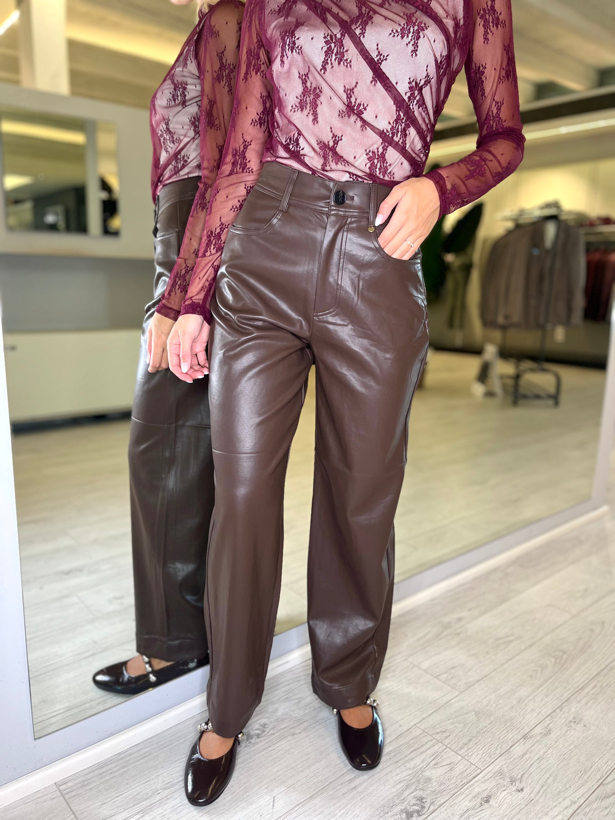 Set ecopelle gilet e pantalone