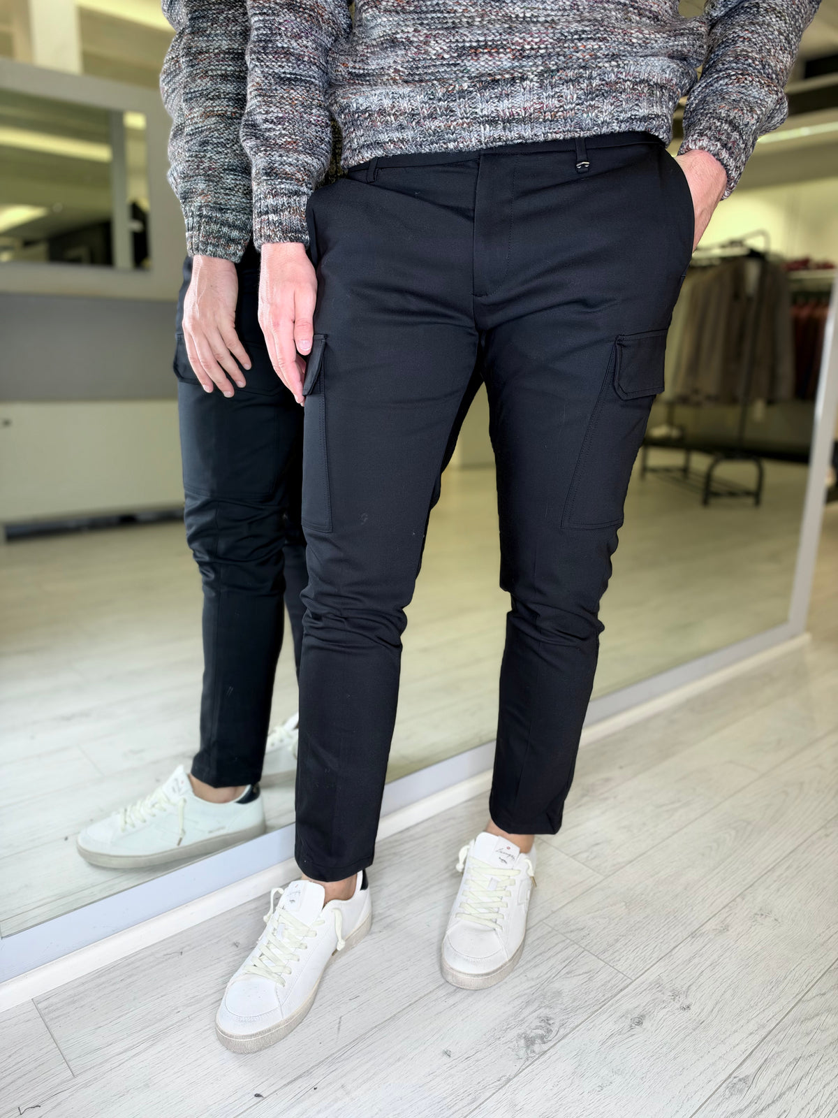 Pantaloni cargo