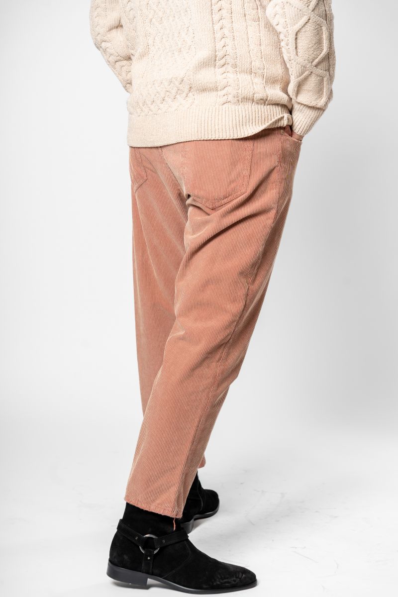 Pantalone carrot velluto