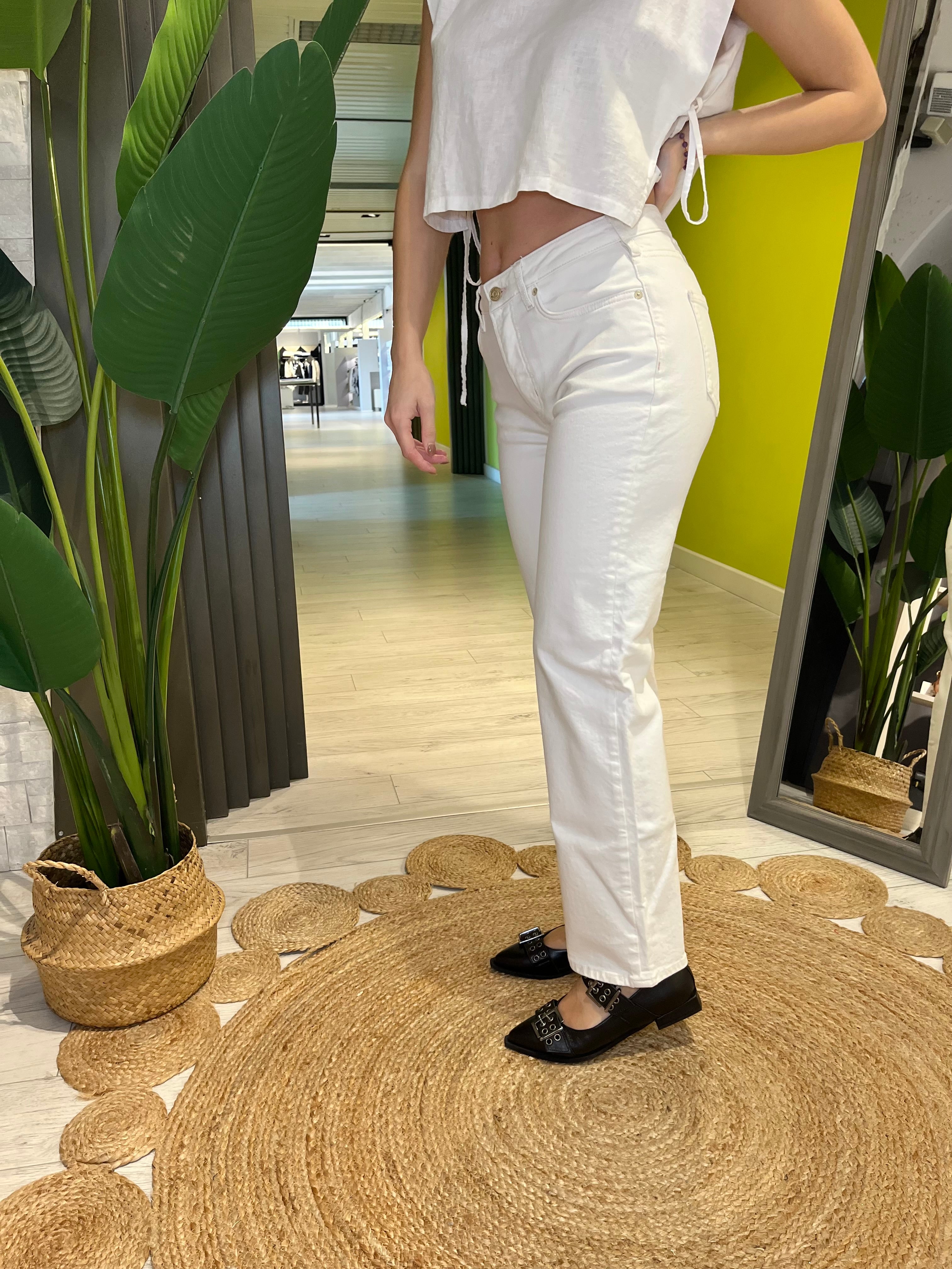 Jeans bianco a gamba dritta