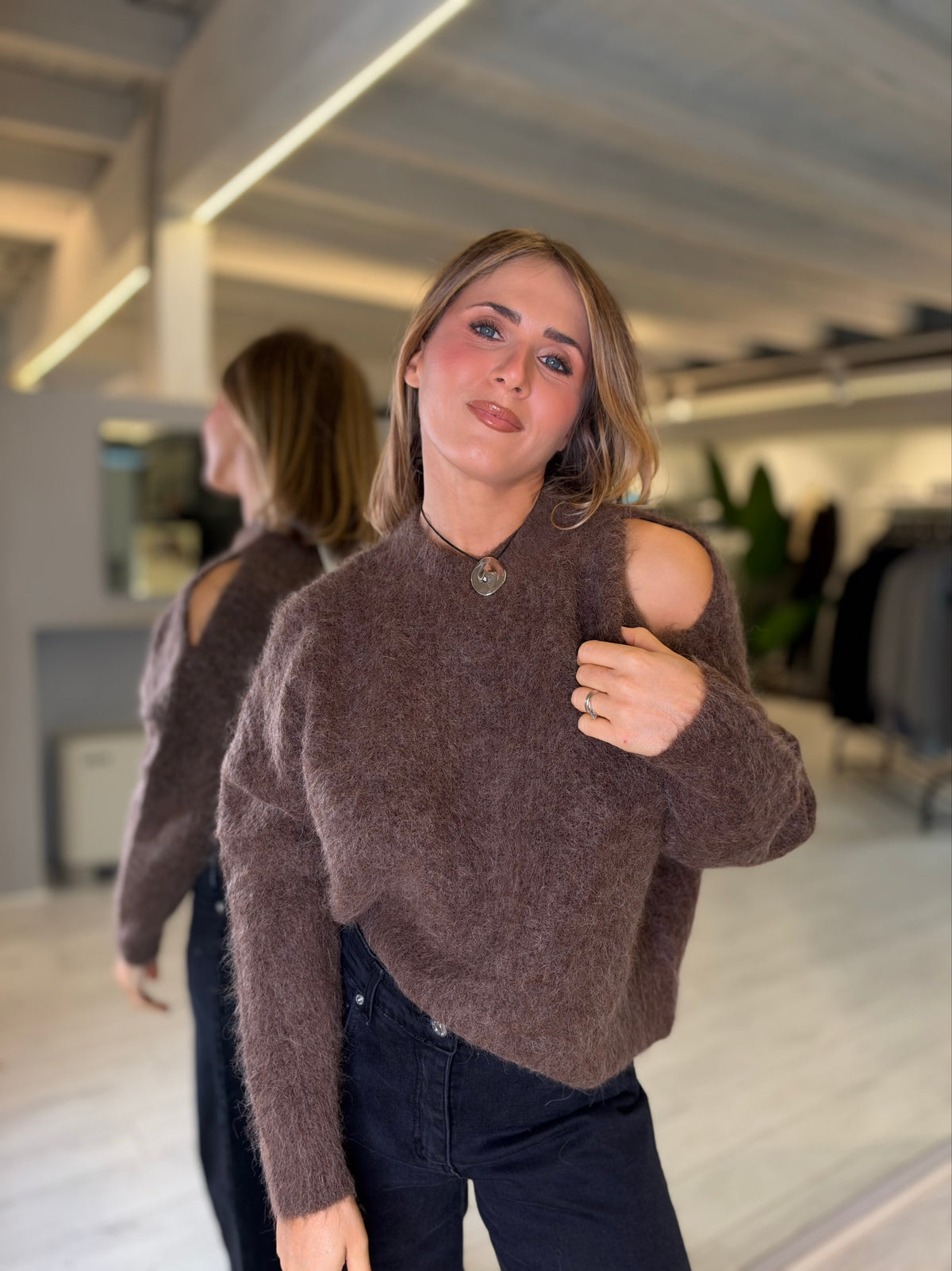 Maglia teddy cut-out
